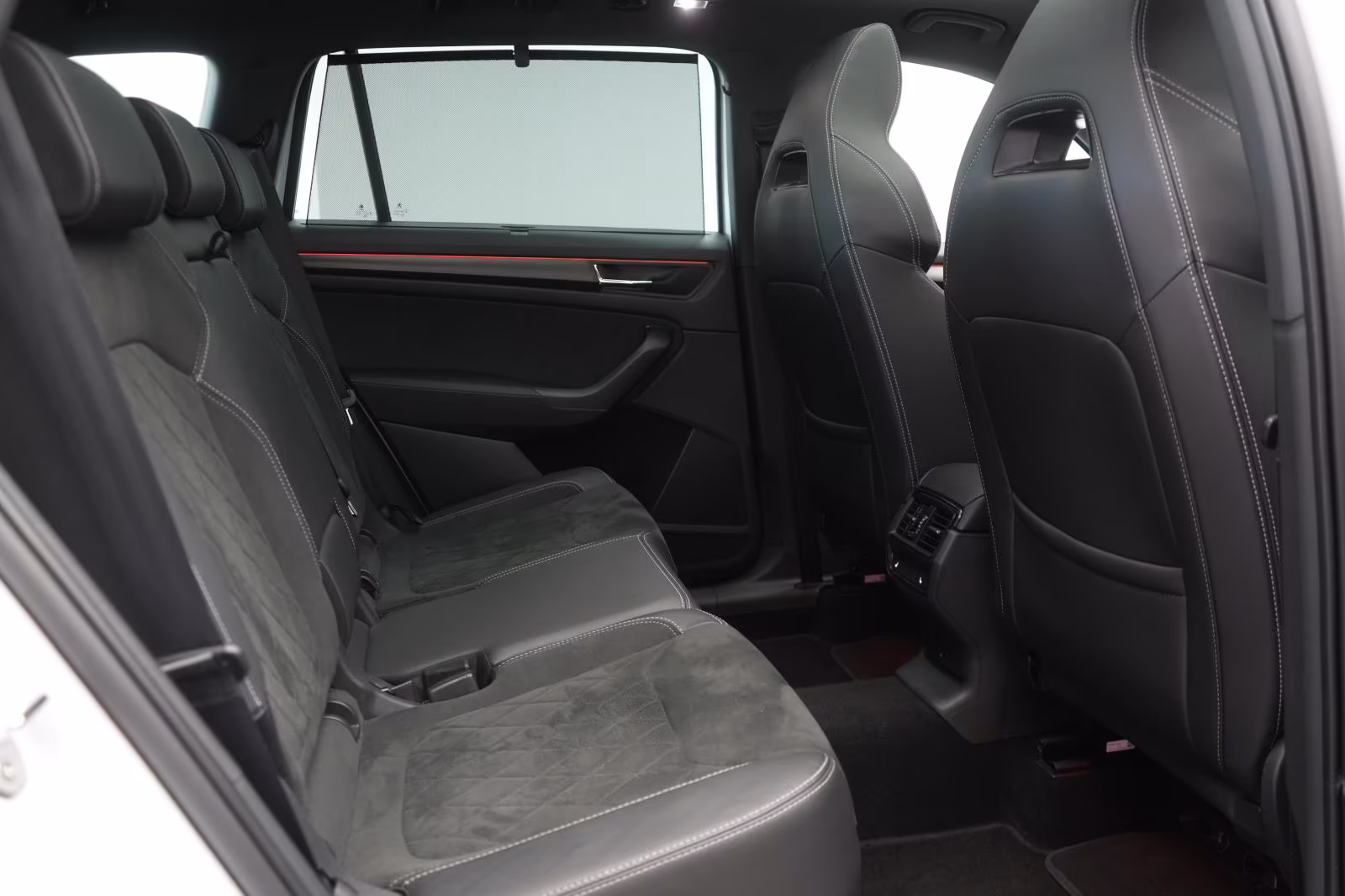 (B-296) Skoda Kodiaq 2.0 TDI Sportline ACC/Kamera/Pano/Virtual - Image 11