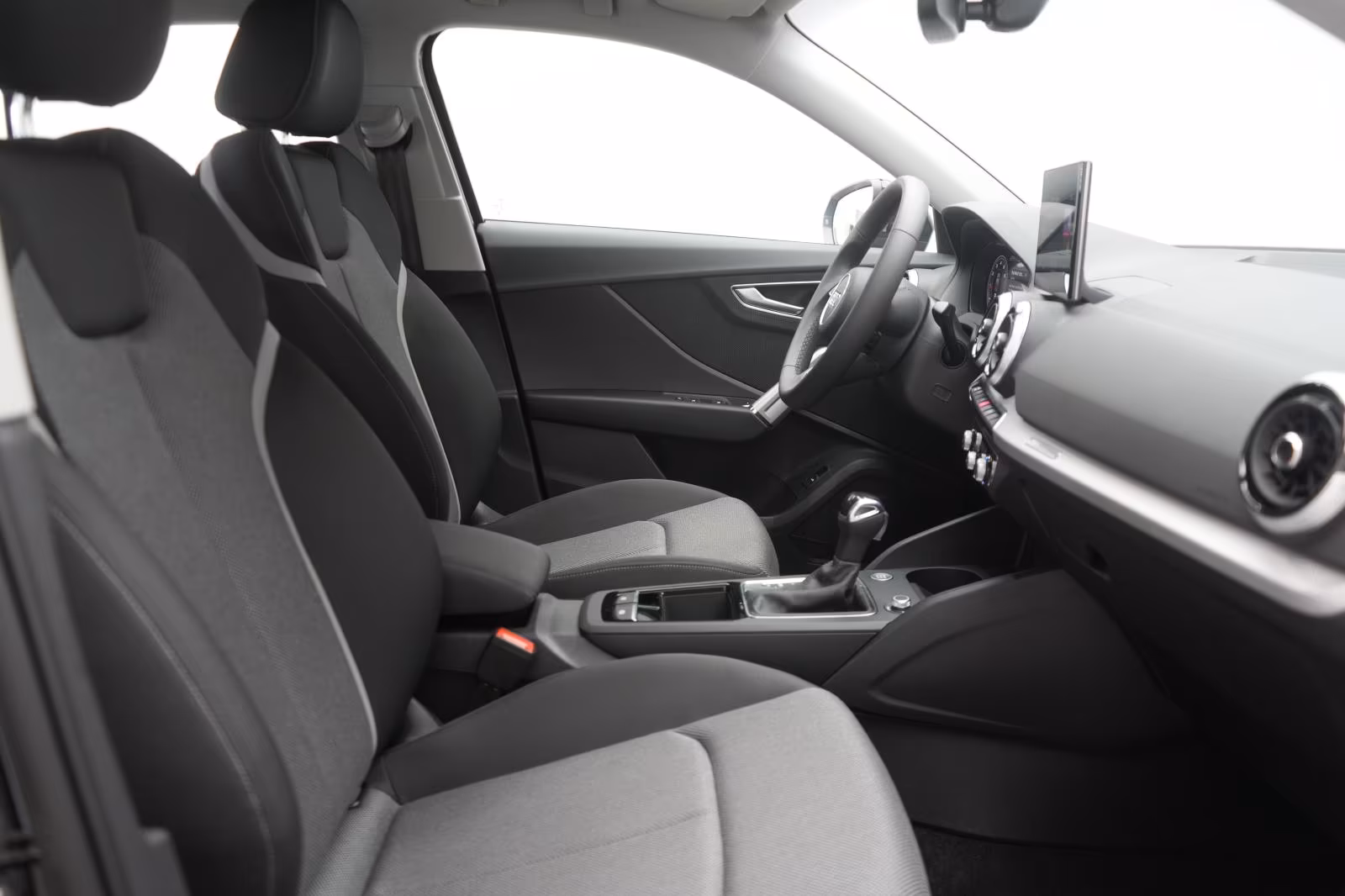 (B-405) Audi Q2 35 TFSI S tronic S line Matrix/ACC/Kamera/Vir - Image 9