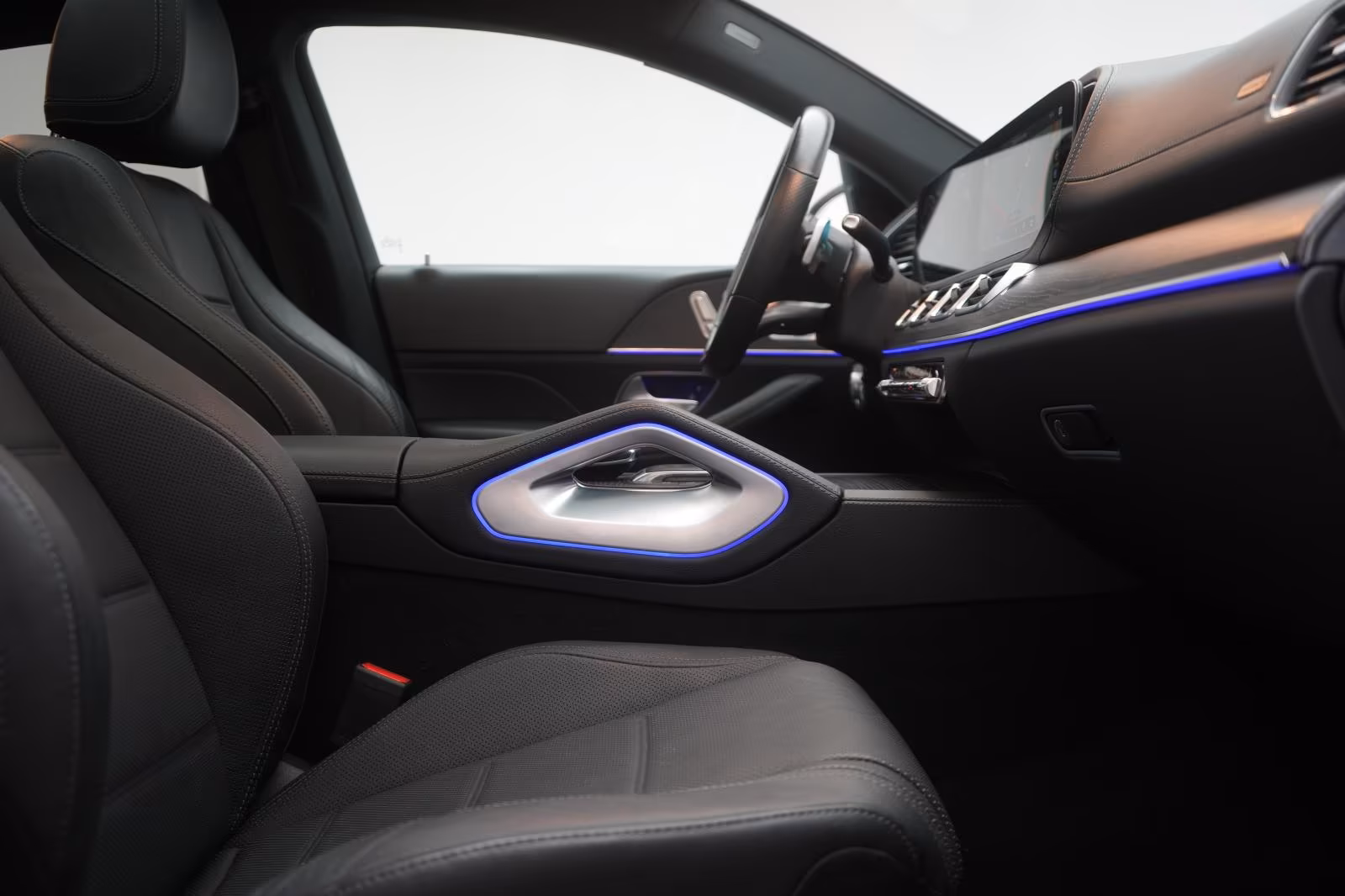 (B-741) Mercedes-Benz(Hybrid) GLE 350 de 4Matic 9G-Tronic AMG Leder/Distroni - Image 9