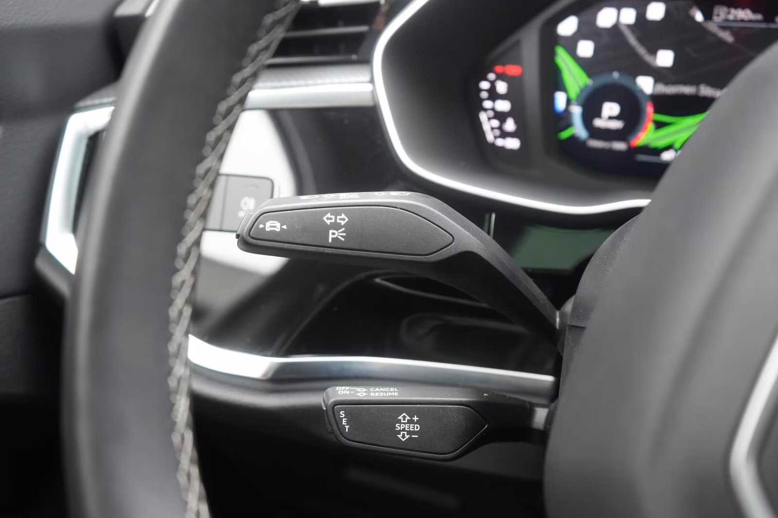 (B-291) Audi Q3 35 TDI S tronic S line Temp/Virtual/Pano/Lane - Image 20