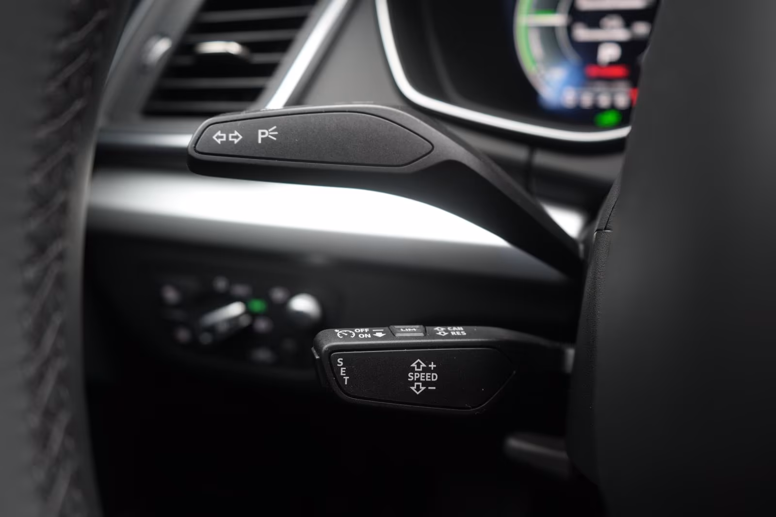 (B-733) Audi(Hybrid) Q5 50 TFSIe Sportback S Line S tronic Temp/Virtu - Image 17