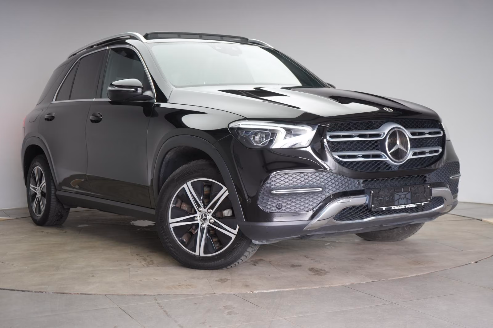 (B-692) Mercedes-Benz GLE 300 d 4Matic AMG Line Distronic/Kamera/Pa - Image 1