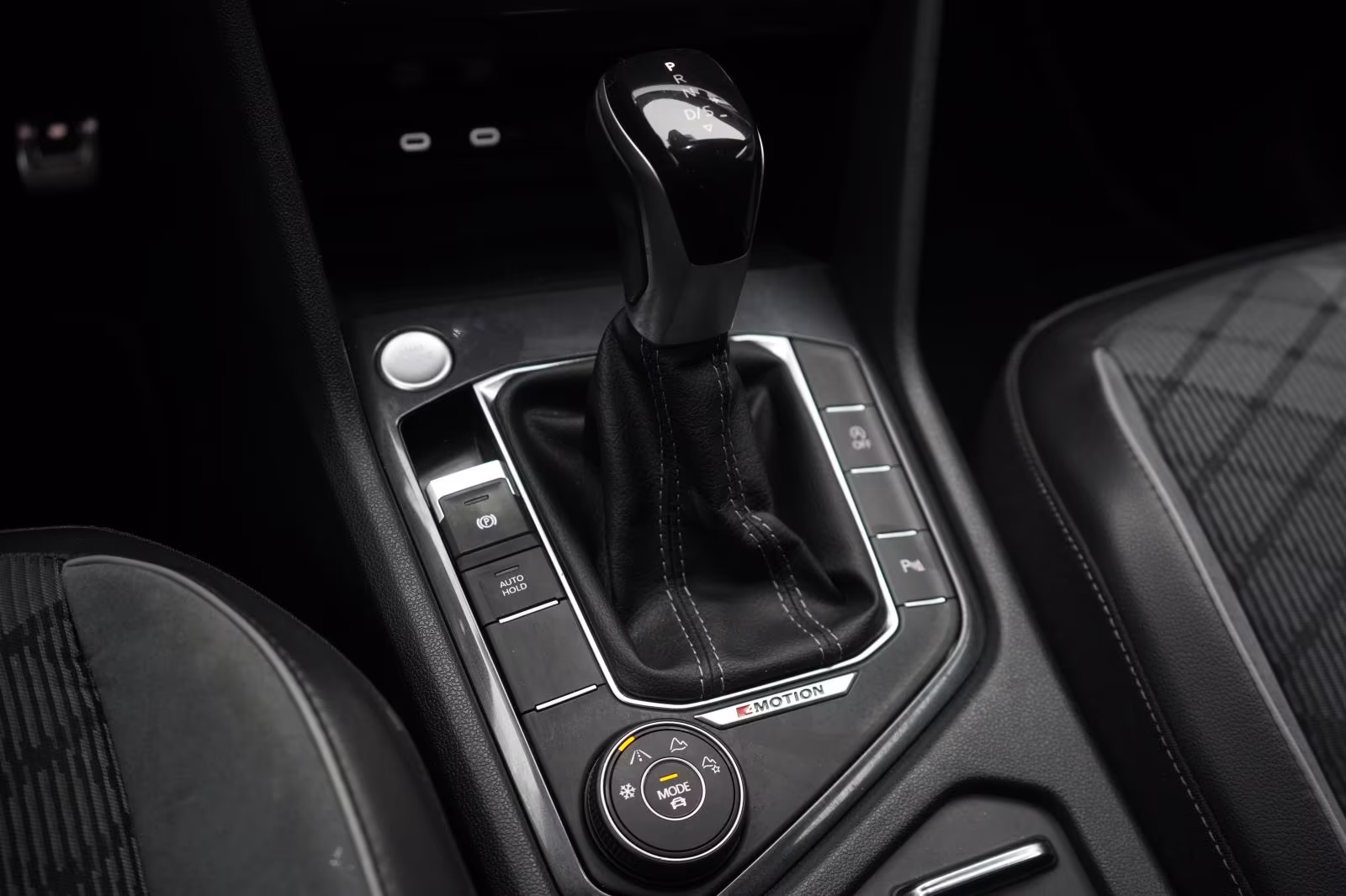 (B-321) Volkswagen Tiguan Allspace 2.0 TDI 4Motion R line ACC/Kamer - Image 17