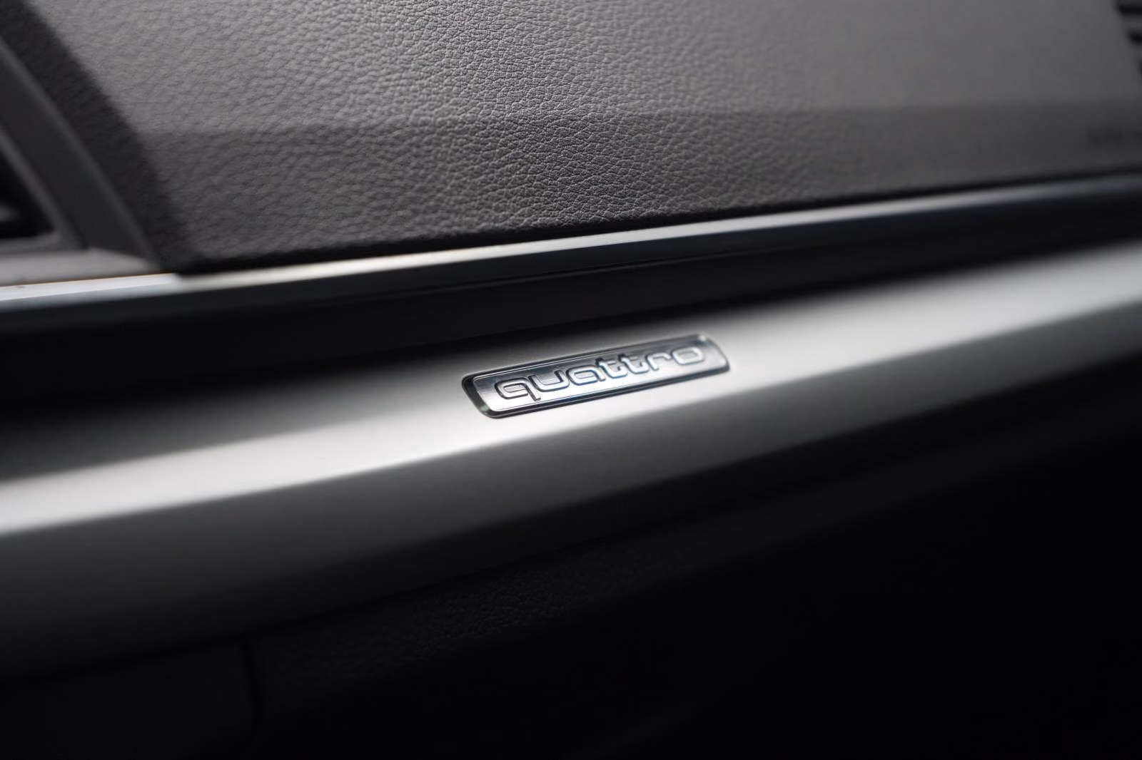 (B-275) Audi Q5 40 TDI quattro S tronic Leder/Temp/Kamera/Pan - Image 21