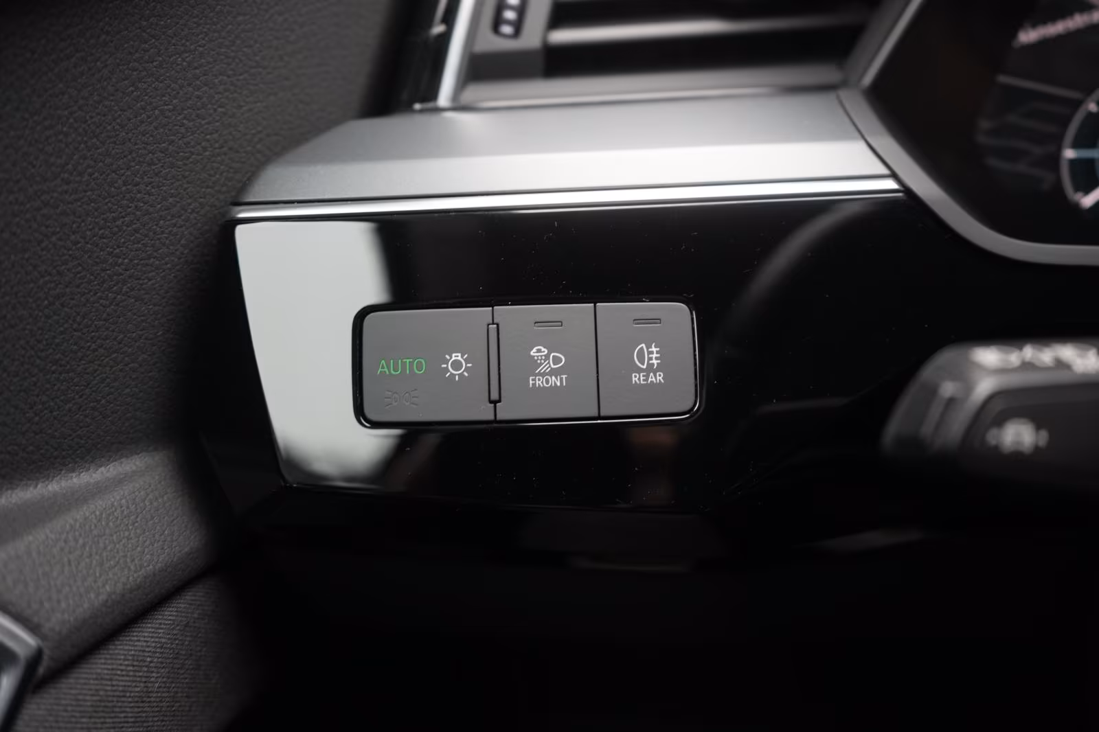 (B-191) Audi e-tron 55 electric quattro Temp/Kamera/Virtual/L - Image 20