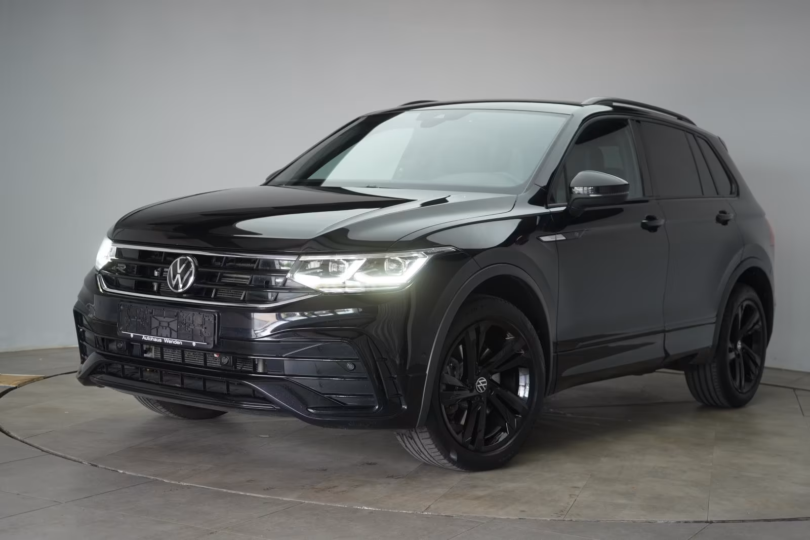 (B-301) Volkswagen Tiguan 2.0 TDI 4Motion DSG R line ACC/Kamera/Vir - Image 3