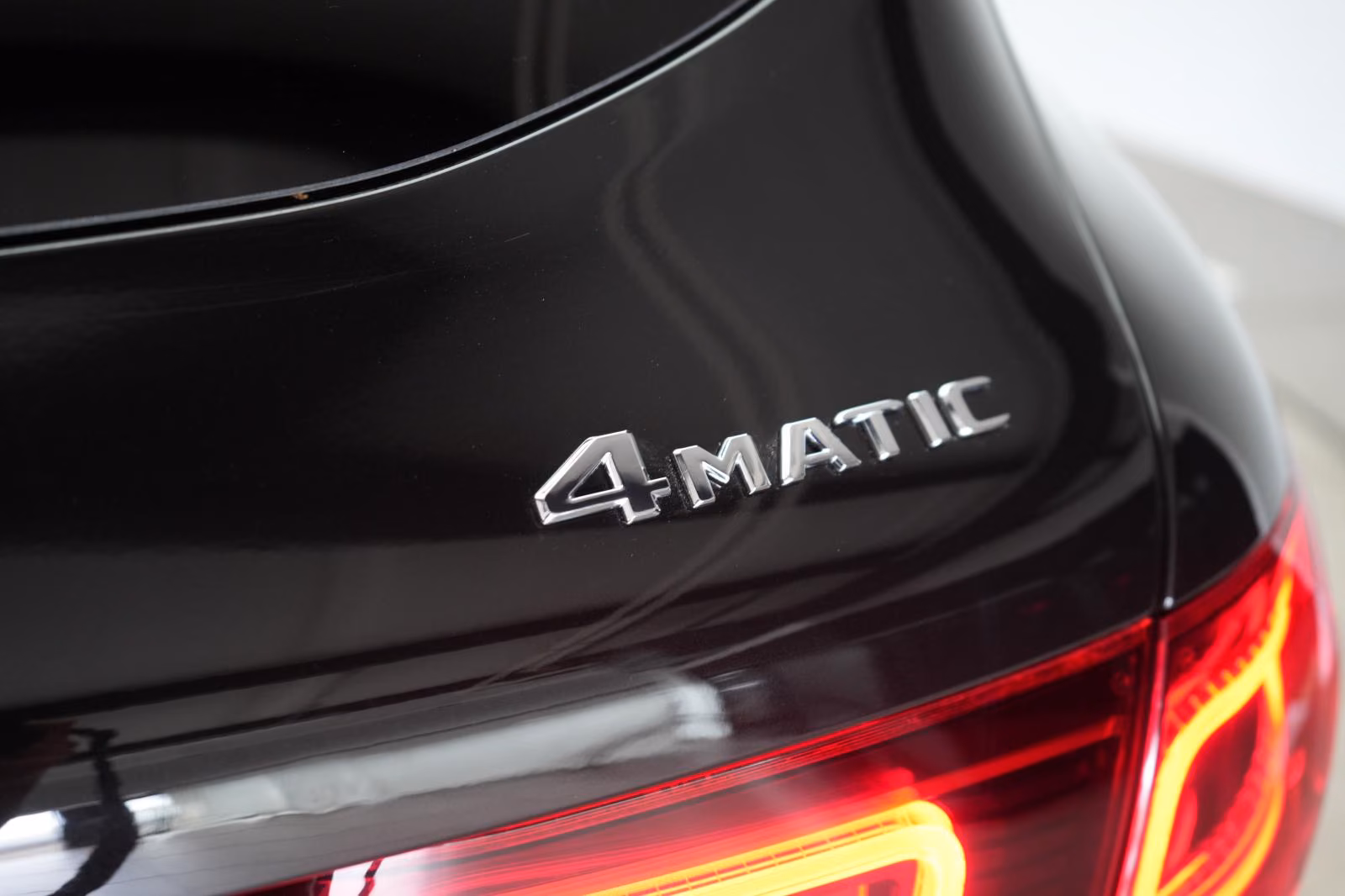 (B-208) Mercedes-Benz GLC 300 de 4Matic AMG Distronic/Kamera/Virtua - Image 21