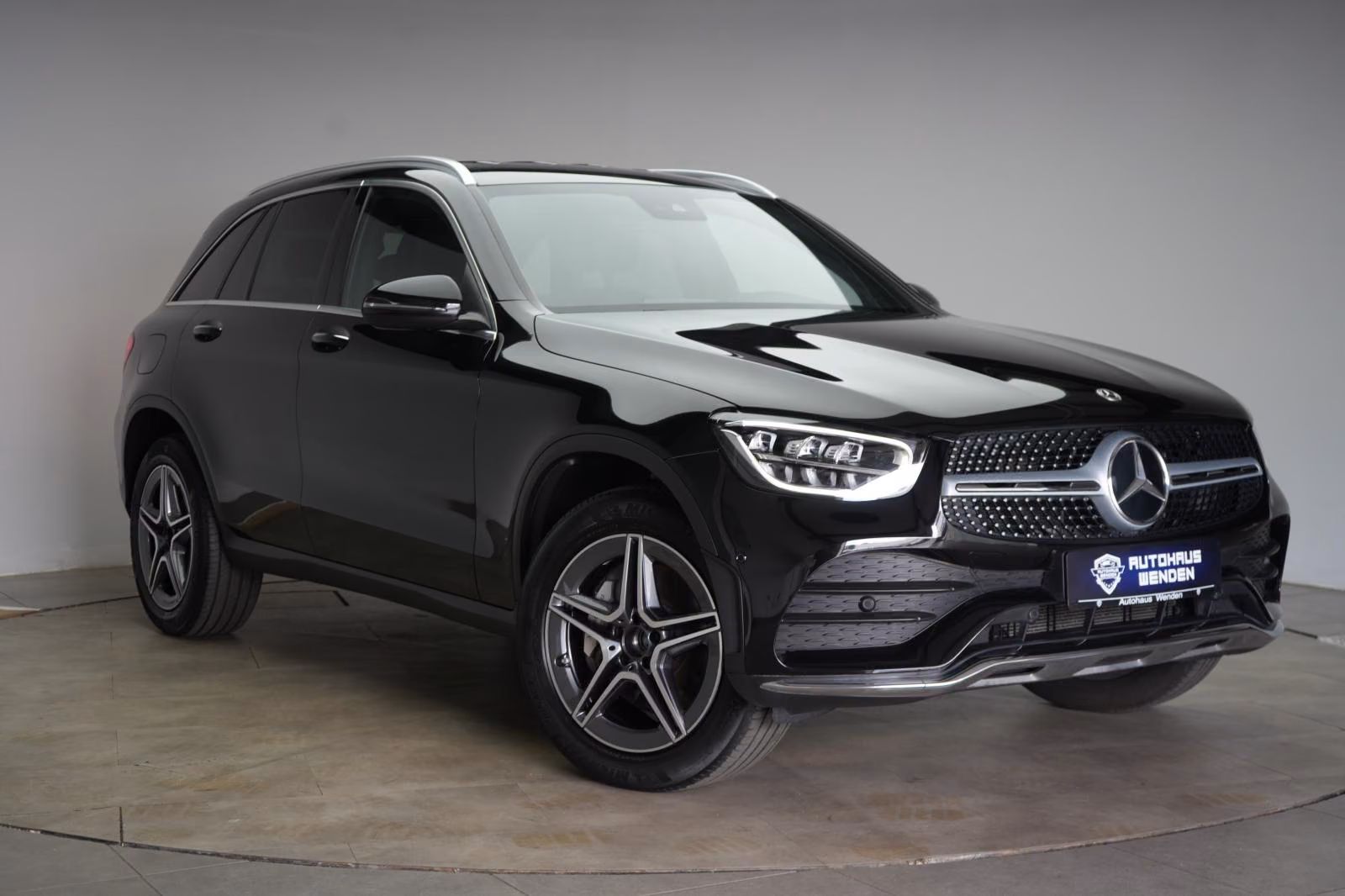 (B-208) Mercedes-Benz GLC 300 de 4Matic AMG Distronic/Kamera/Virtua - Image 1