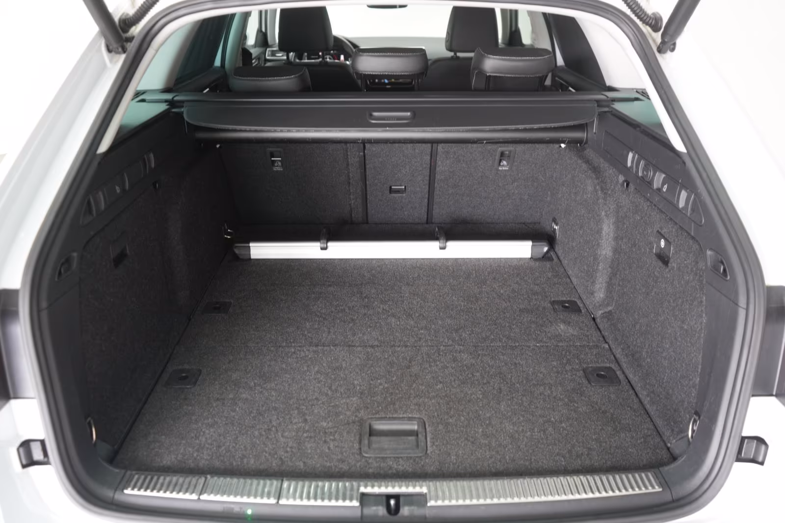 (B-304) Skoda Superb 2.0 TDI DSG L&K ACC/Leder/LED/Kamera/Virt - Image 23