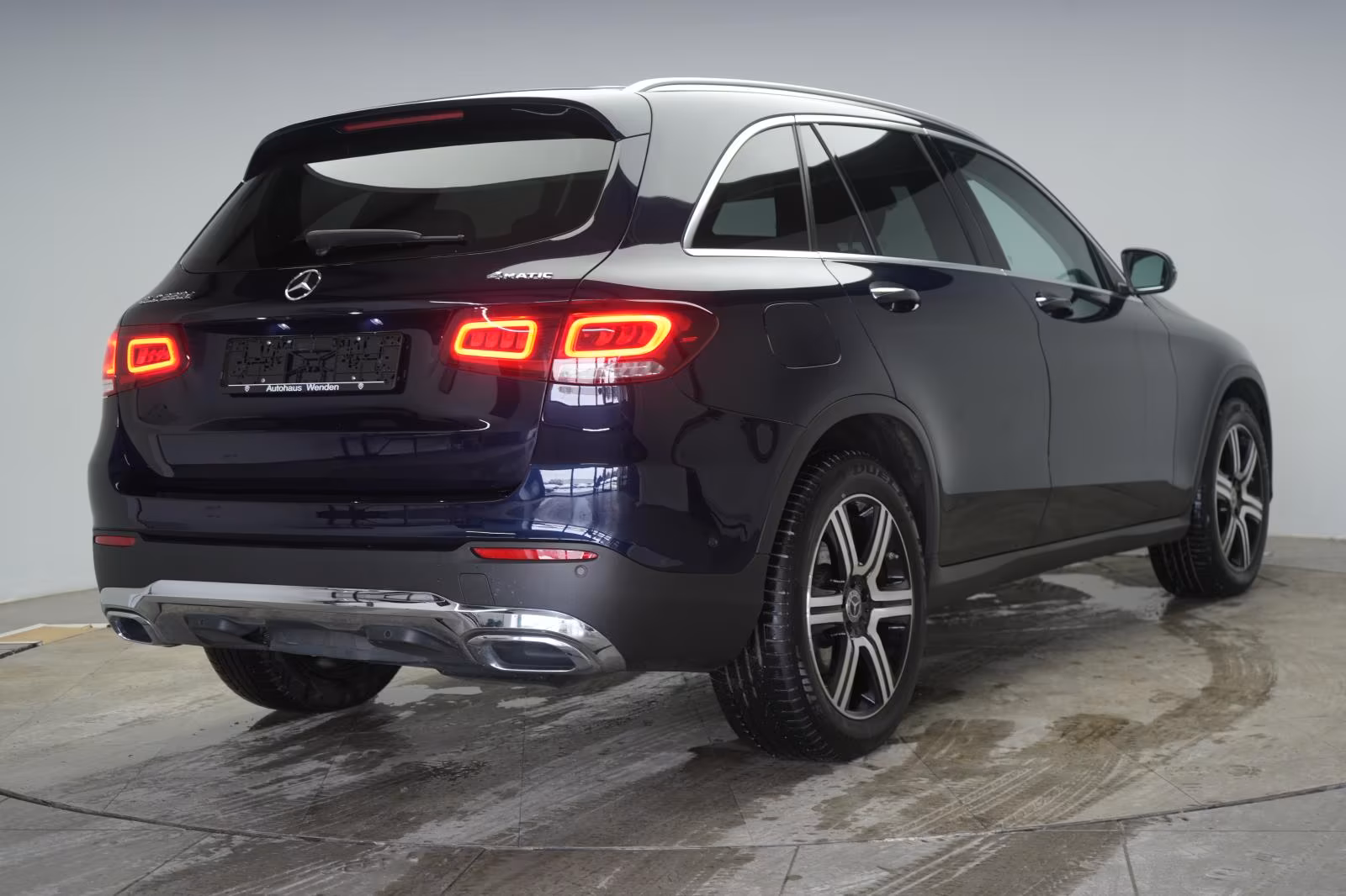 (B-217) Mercedes-Benz GLC 220 d 4Matic 9G-Tronic AMG Distronic/Kame - Image 5