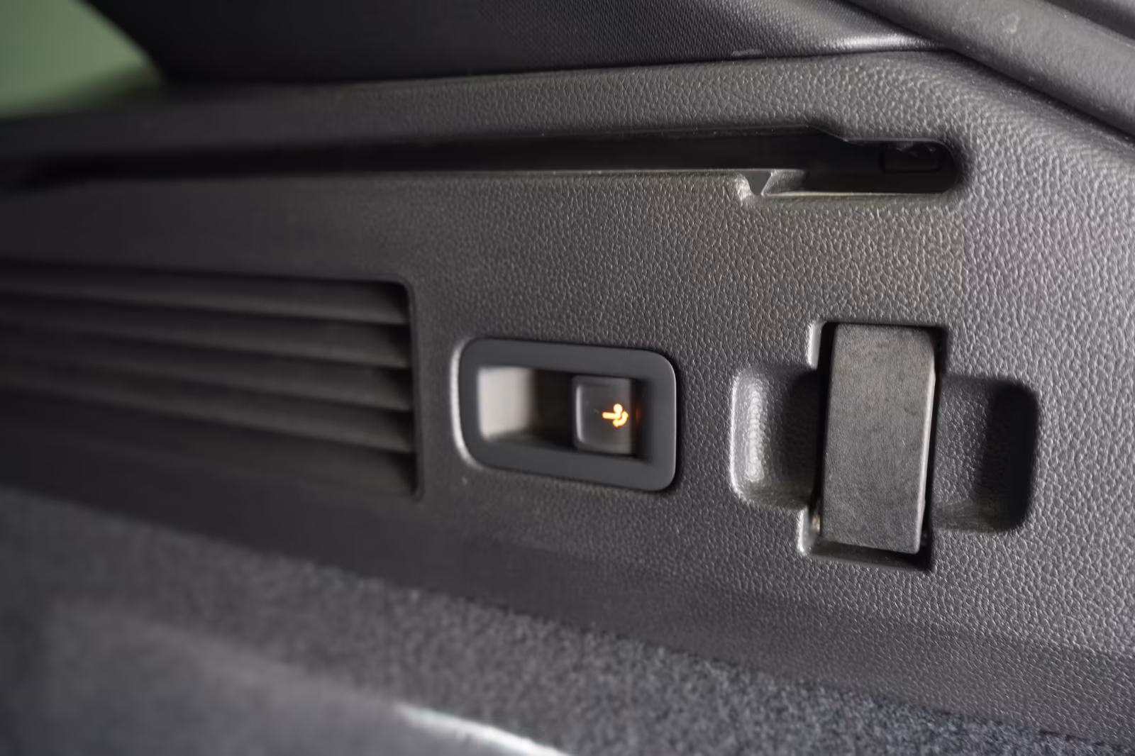 (B-066) Volkswagen Arteon Shooting Brake 2.0 TDI DSG R-Line ACC/Kam - Image 24