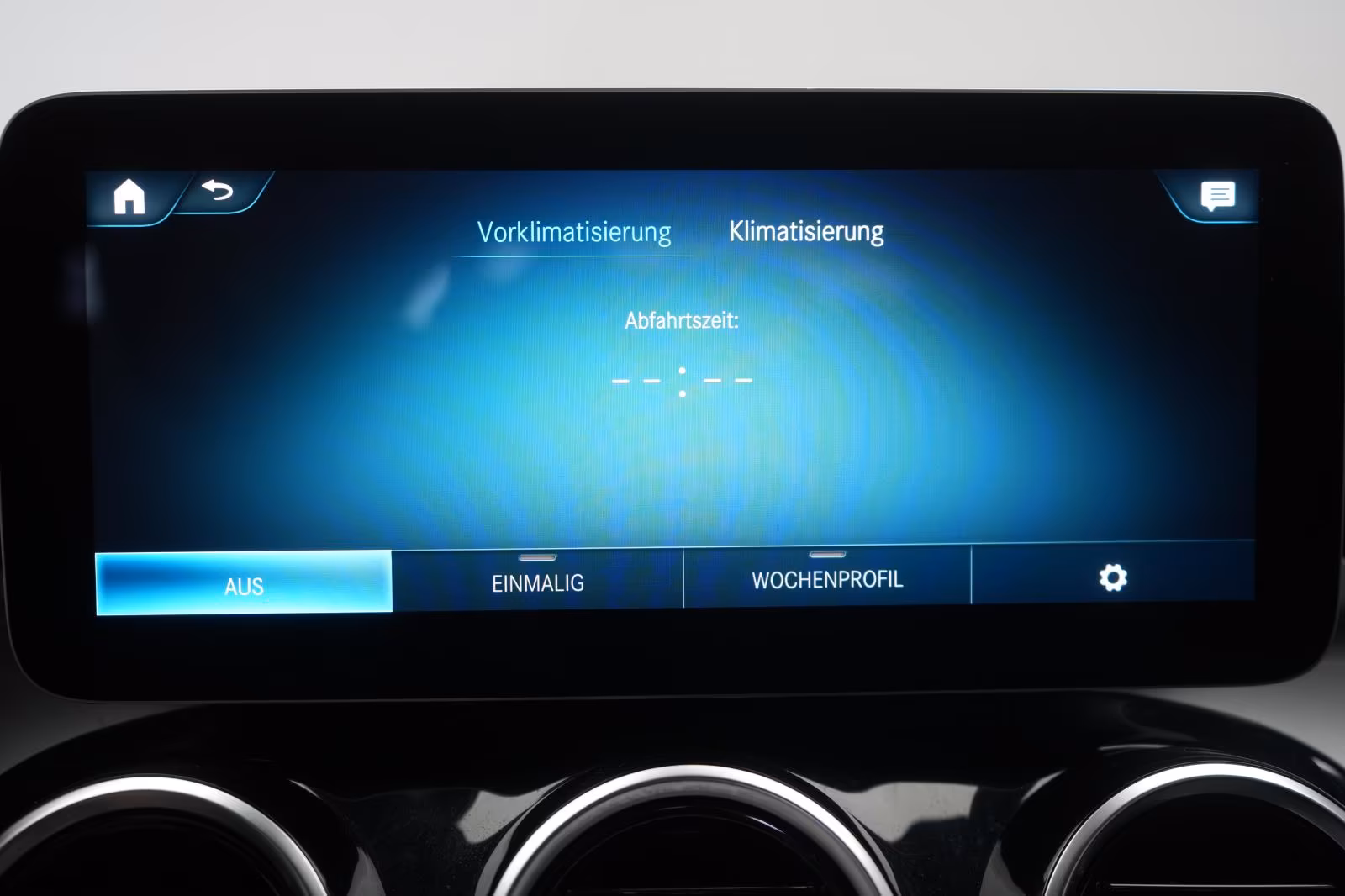 (B-088) Mercedes-Benz GLC 300 e 4Matic 9G-Tronic Distronic/Carplay/Lan - Image 22