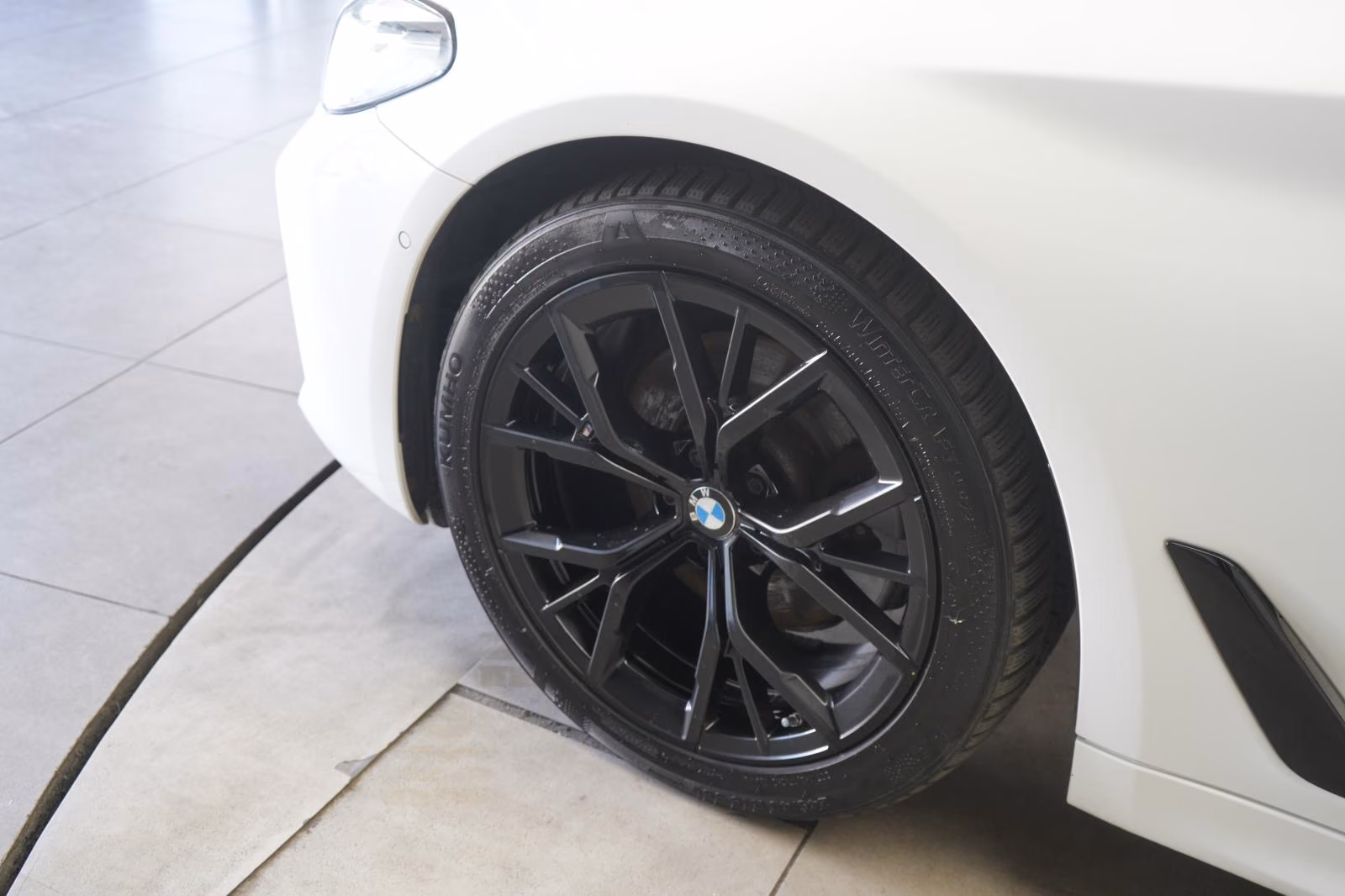 (B-323) BMW 520 d M-Sport Leder/Temp/Kamera/H&K/Carplay - Image 19