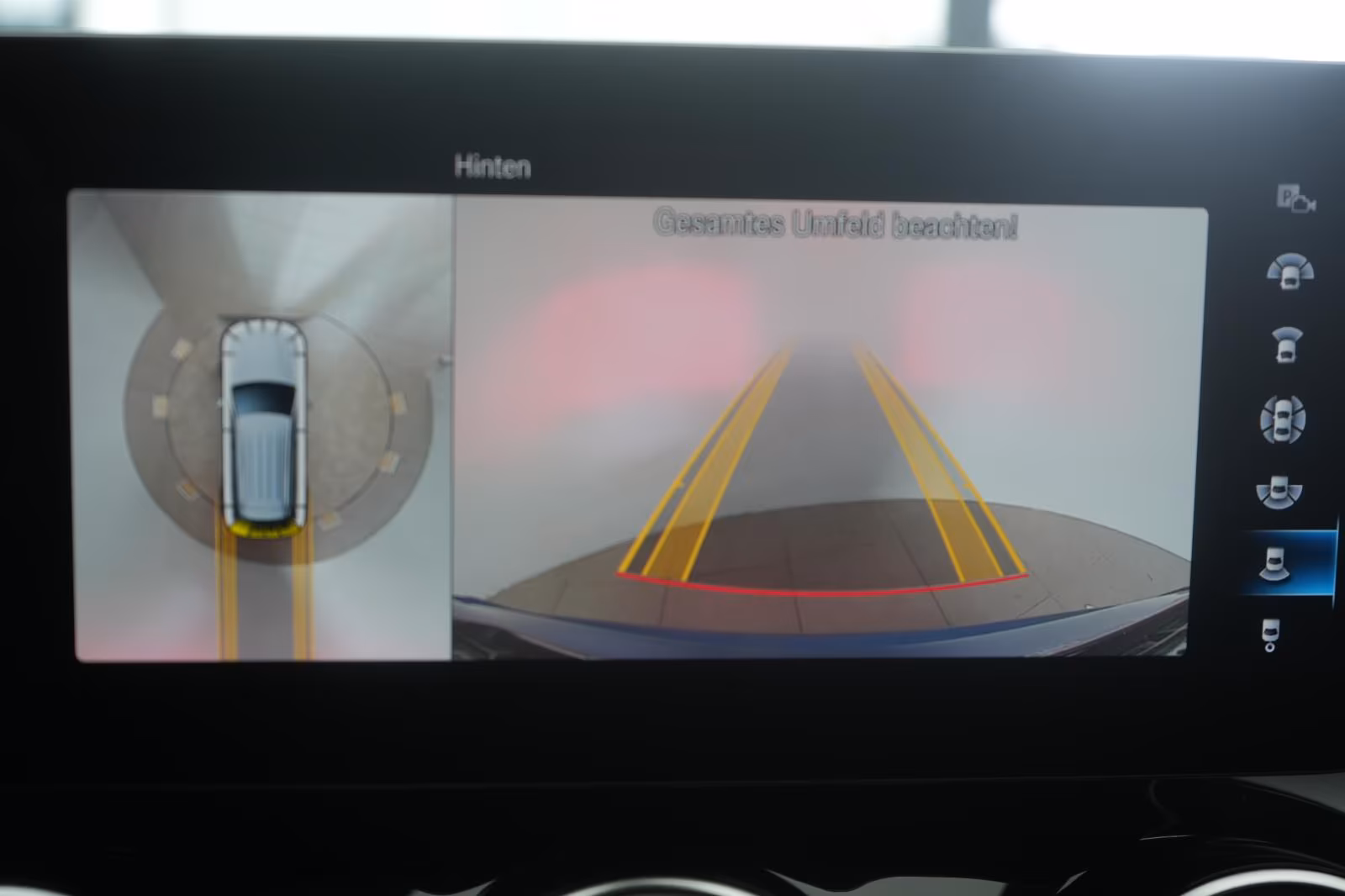 (B-144) Mercedes-Benz(Hybrid) GLC 300 e 4Matic 9G-Tronic AHK/Kamera/HUD/ - Image 23