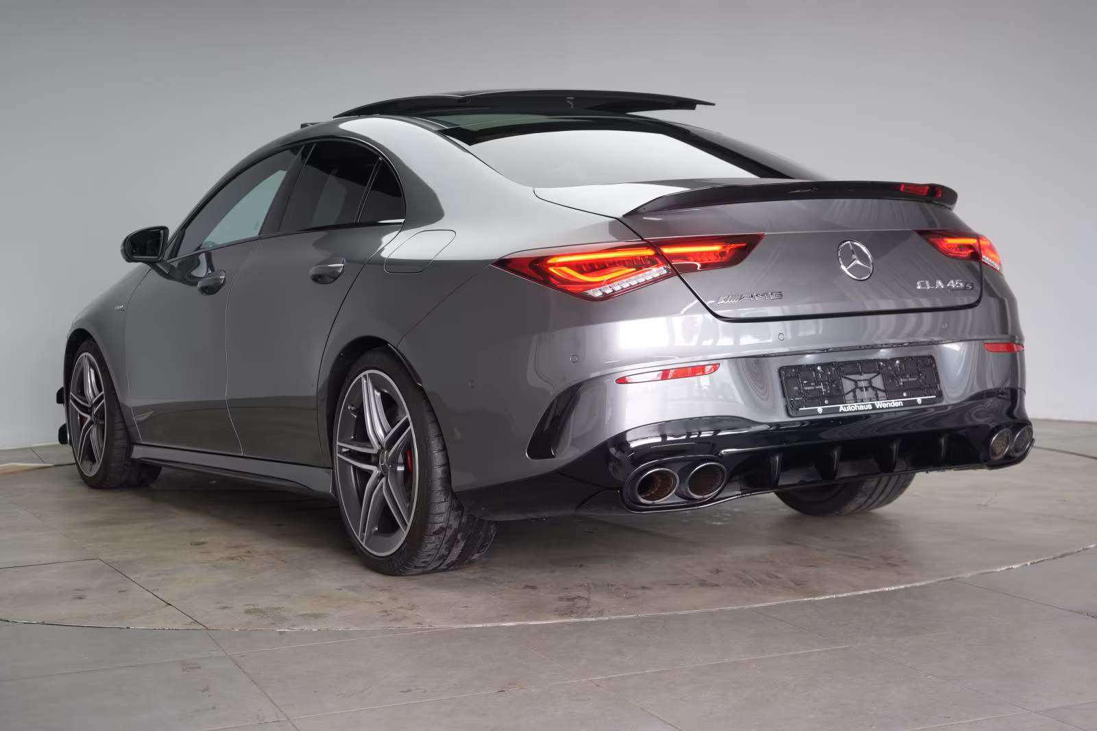 (B-652) Mercedes-Benz CLA 45 AMG S 4Matic+ Speedshift 8G-DCT Perf.si - Image 4