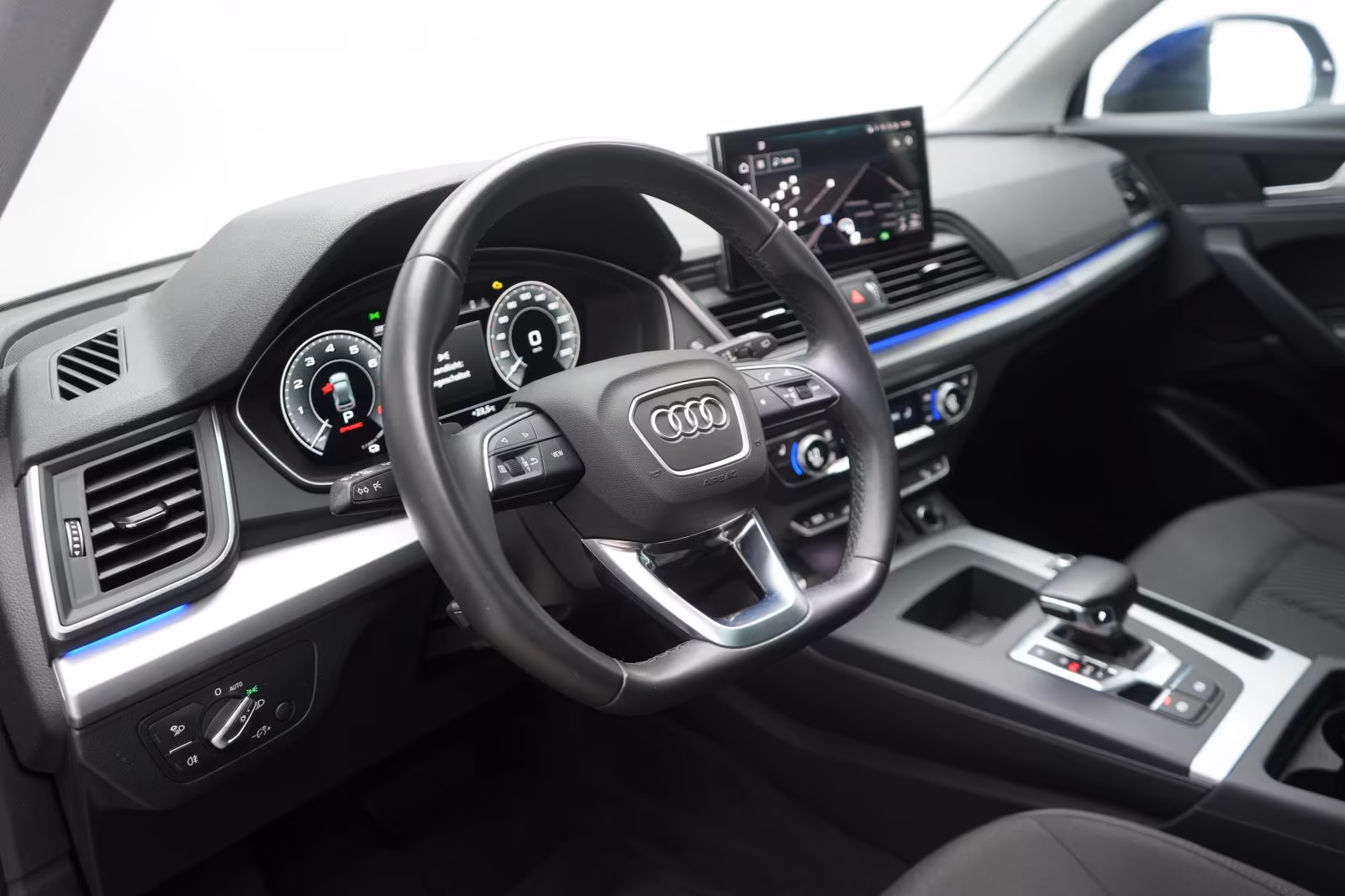 (B-072) Audi Q5(Hybrid) 50 TFSIe quattro S tronic advanced - Image 8