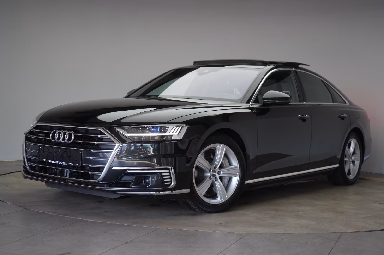 (B-307) Audi A8 60 TFSI e quattro tiptronic Leder/ACC/Kamera/ - Image 3