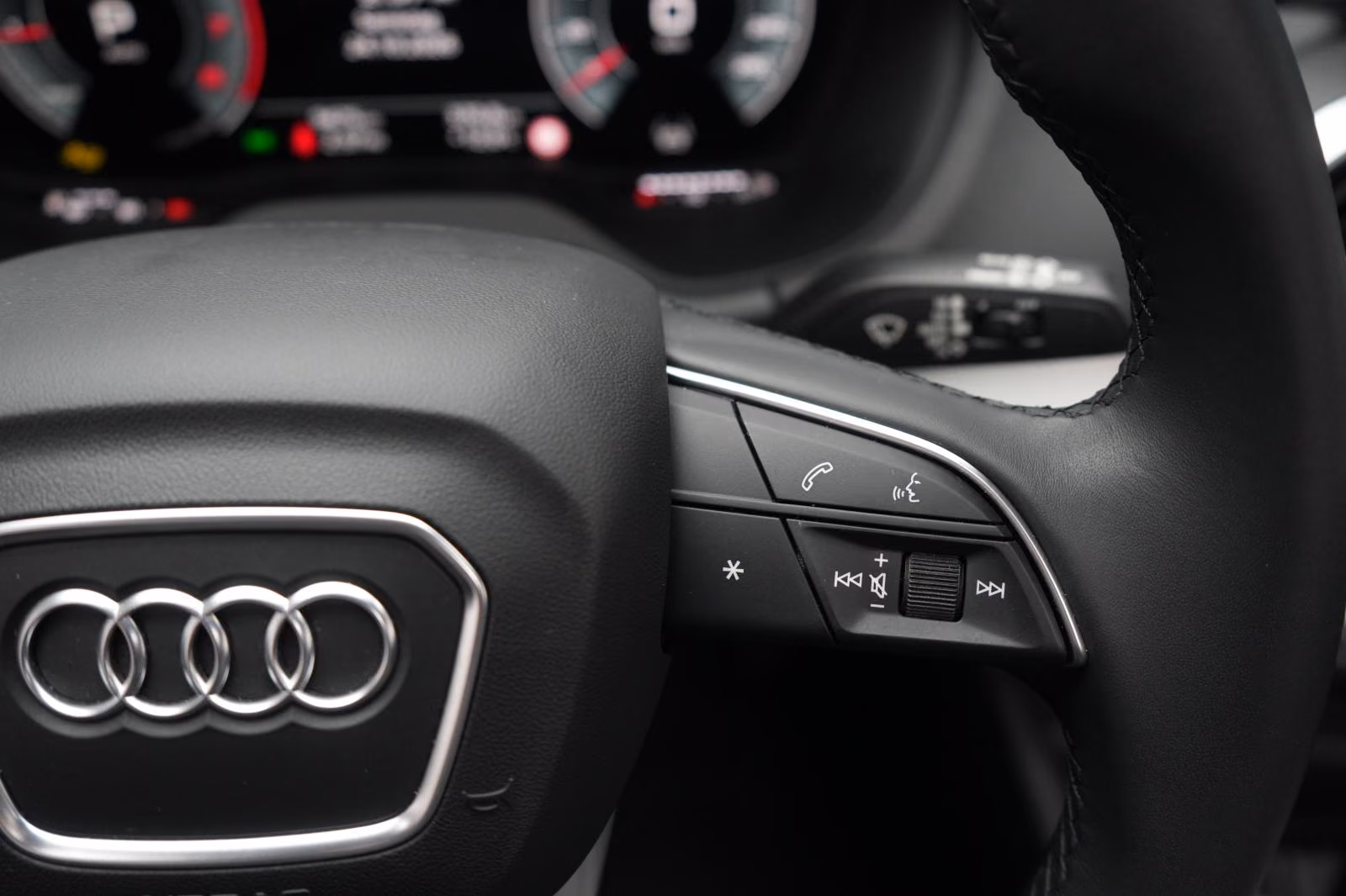 (B-211) Audi Q2 35 TFSI S line ACC/Kamera/Pano/Virtual/Matrix(Záruka do 3/2028 - Image 17