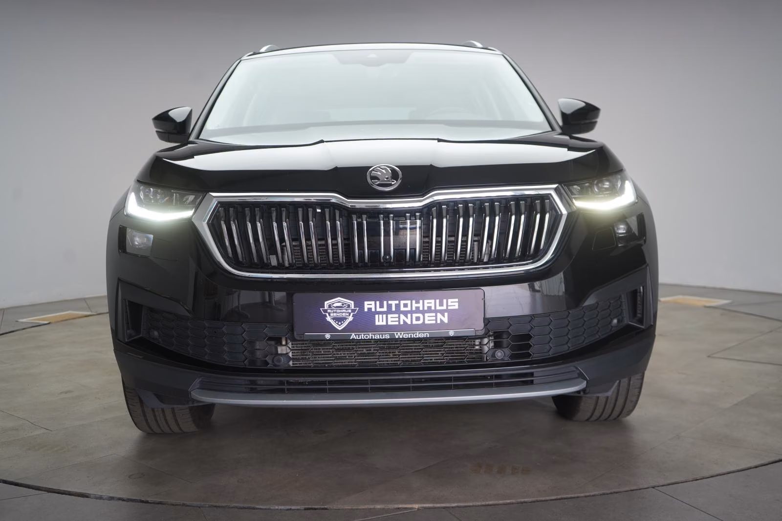 (B-093) Skoda(7 ghế) Kodiaq 2.0 TDI 4x4 DSG Style ACC/Kamera/Virtual/ - Image 2