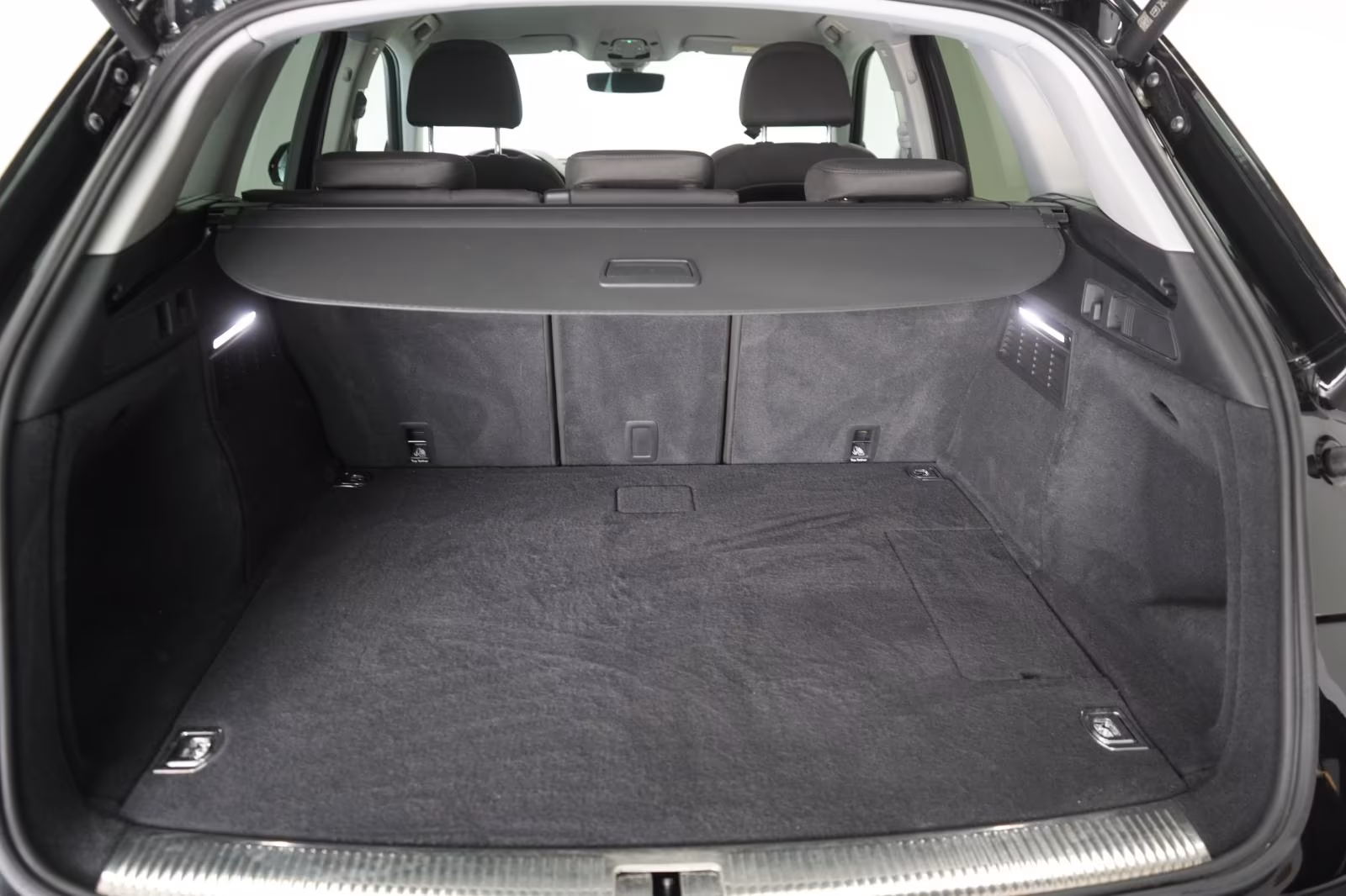 (B-390) Audi Q5(Hybrid) 55 TFSIe quattro S-Line CarPlay/Temp/Kamera/V - Image 28