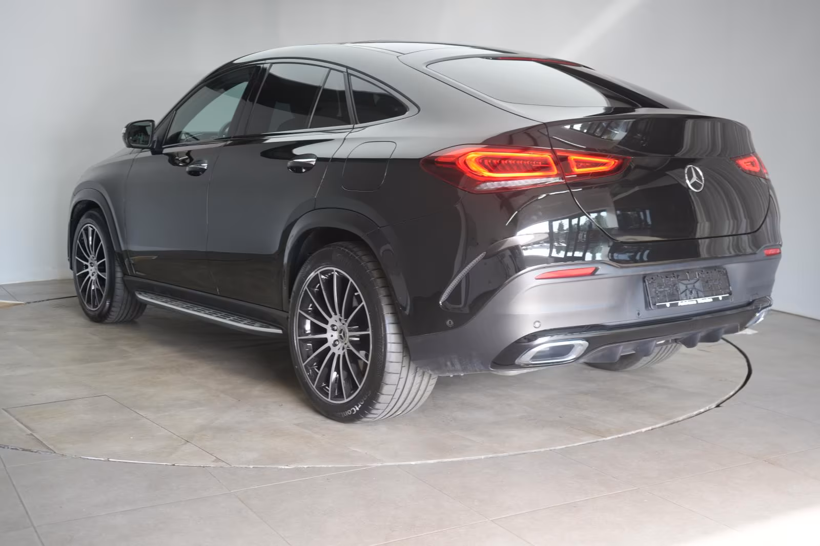 (B-741) Mercedes-Benz(Hybrid) GLE 350 de 4Matic 9G-Tronic AMG Leder/Distroni - Image 4