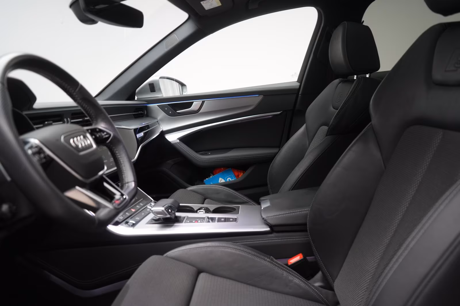 (B-369) Audi A6 40 TDI quattro S tronic S line ACC/Kamera/Pan - Image 5