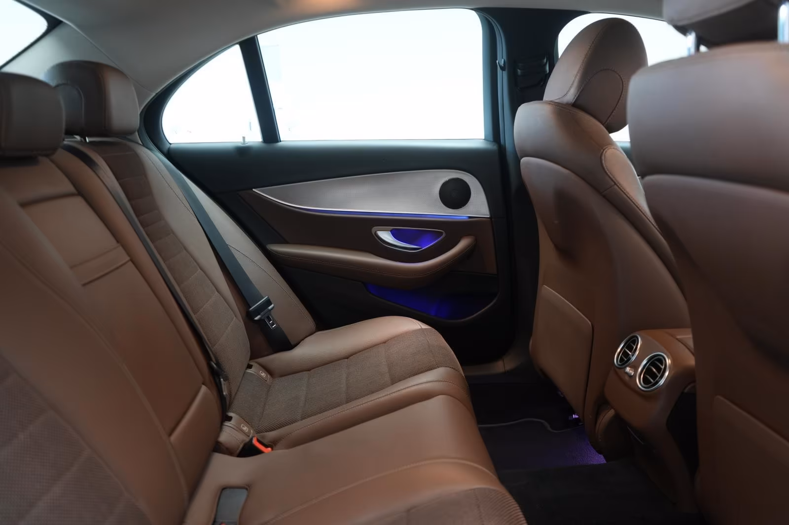 (B-012) Mercedes-Benz E 300 d 9G-Tronic AMG Temp/Kamera/Wide/Side - Image 11