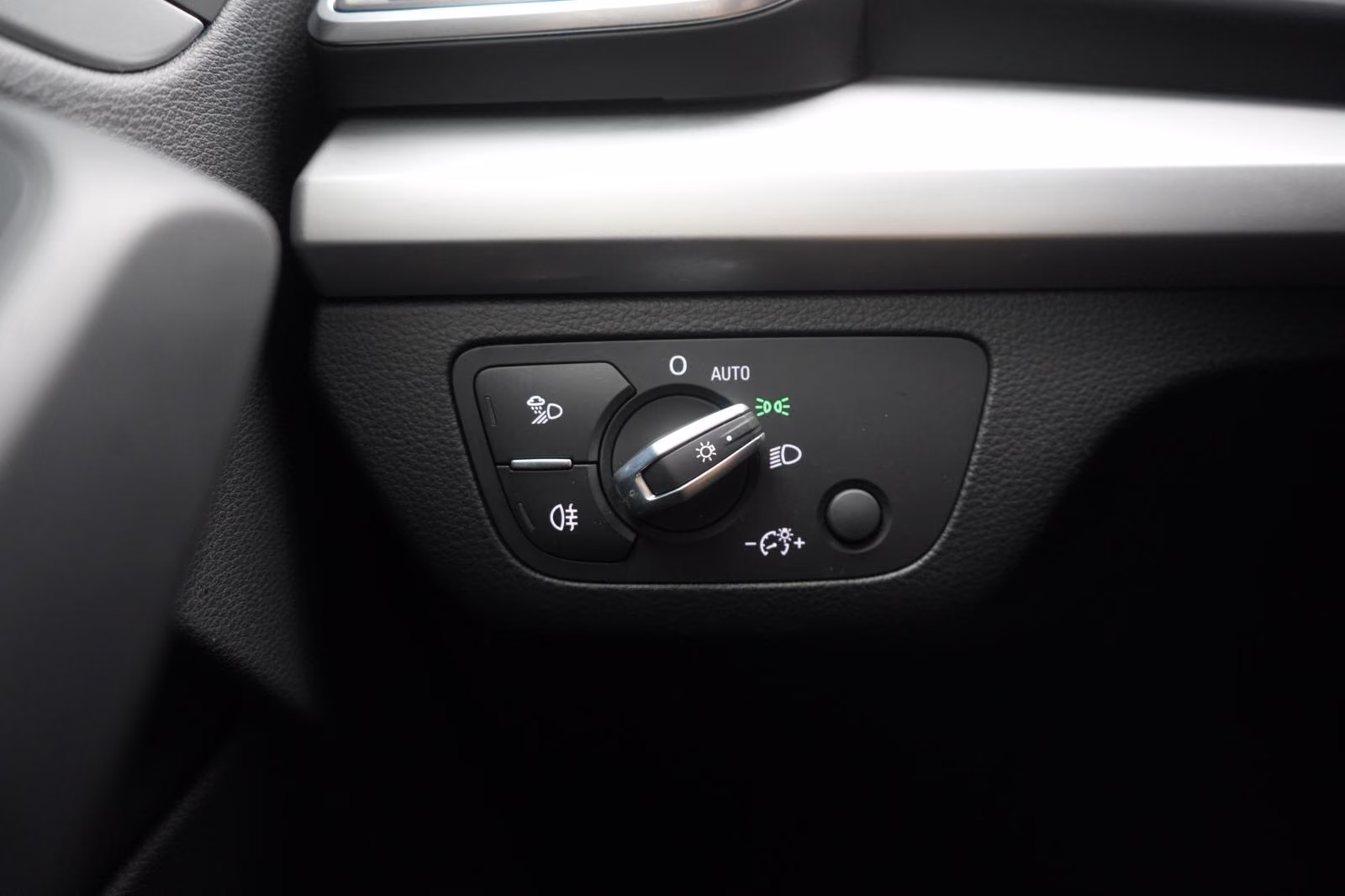 (B-275) Audi Q5 40 TDI quattro S tronic Leder/Temp/Kamera/Pan - Image 20