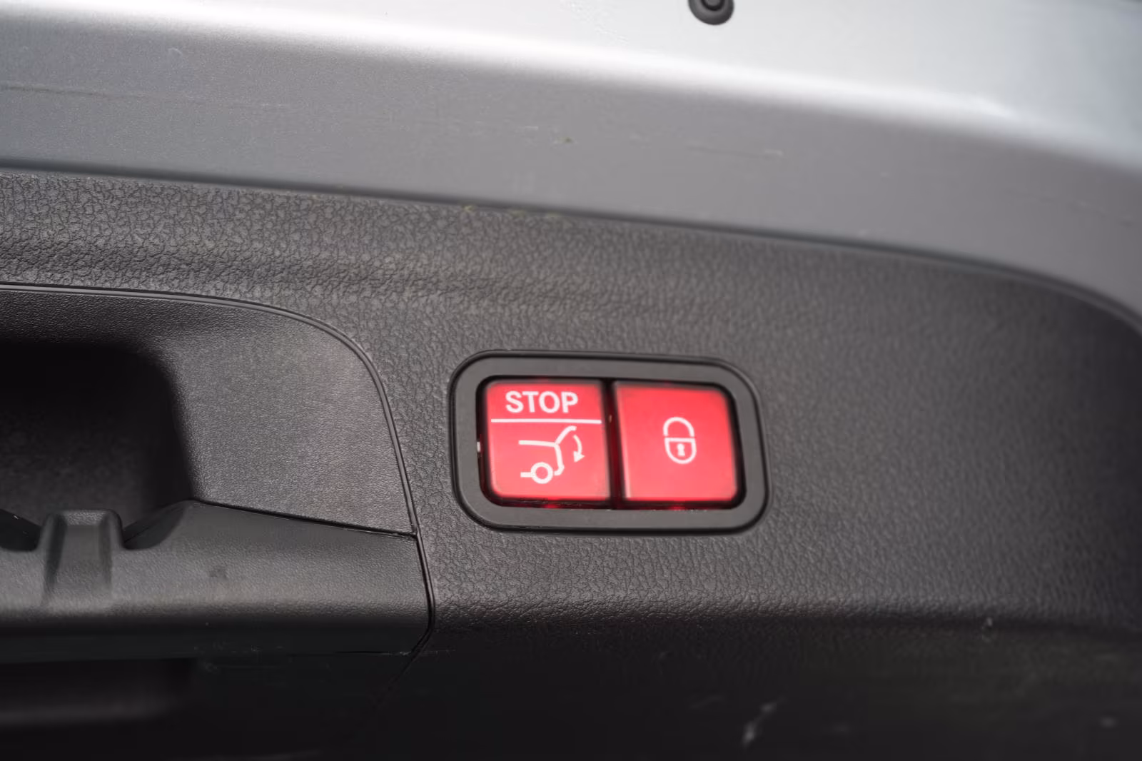 (B-067) Mercedes-Benz(Hybrid) GLE 350 de 4Matic 9G-Tronic AMG Leder/Distronic/ - Image 30