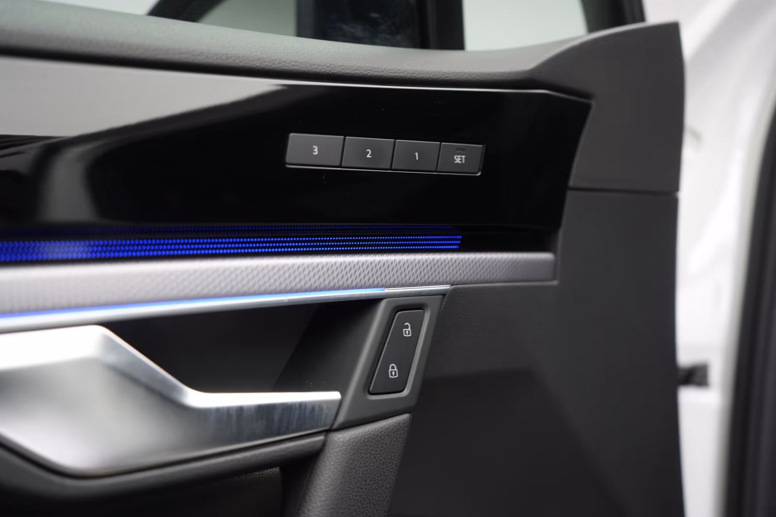 (B-603) Volkswagen Touareg 3.0 V6 TDI 4Motion R-Line Leder/ACC/Kame - Image 23