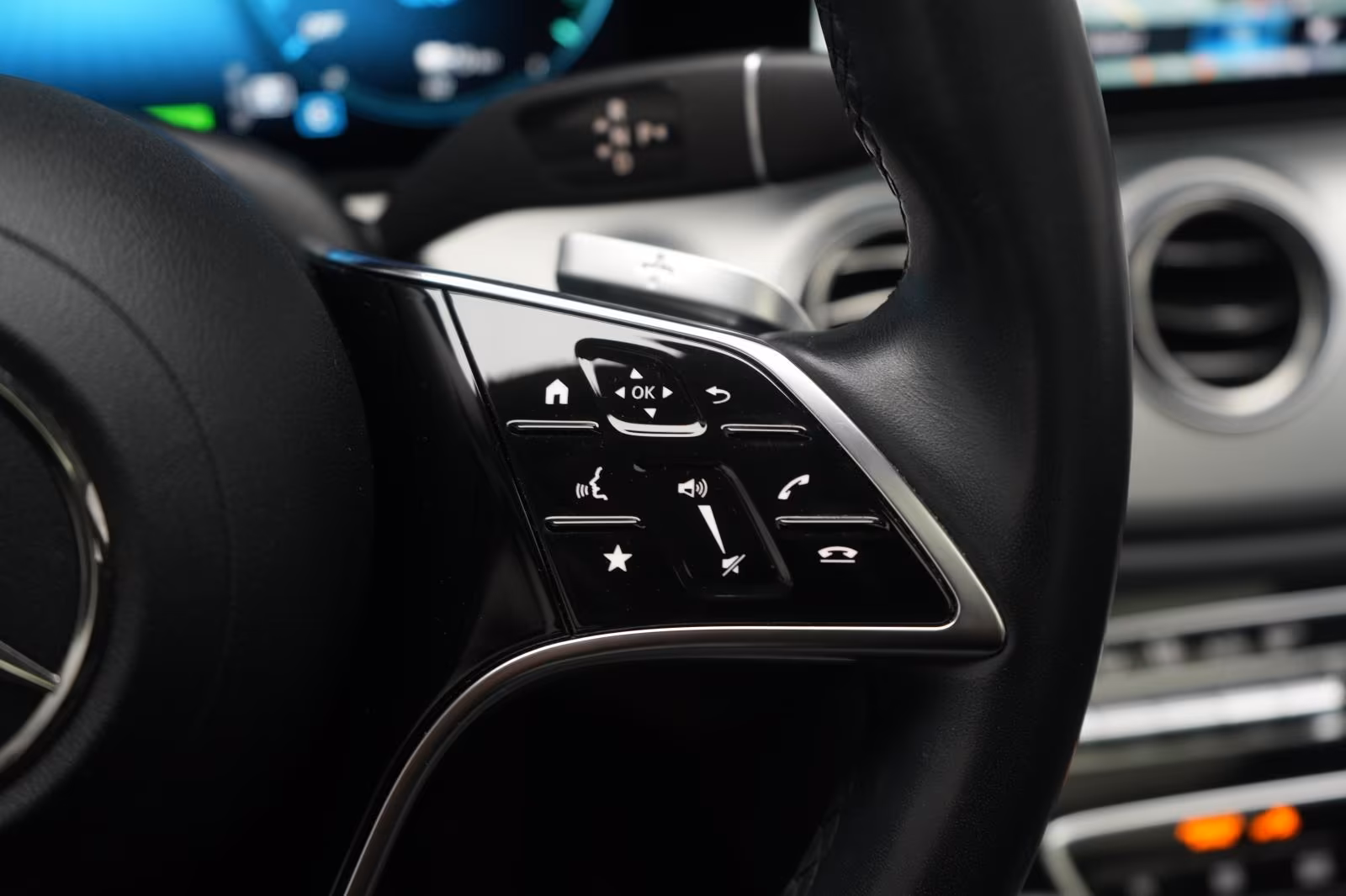 (B-378) Mercedes-Benz(Hybrid) E 300 e T 9G-Tronic Navi/Temp/Kamera/Pano/ - Image 20