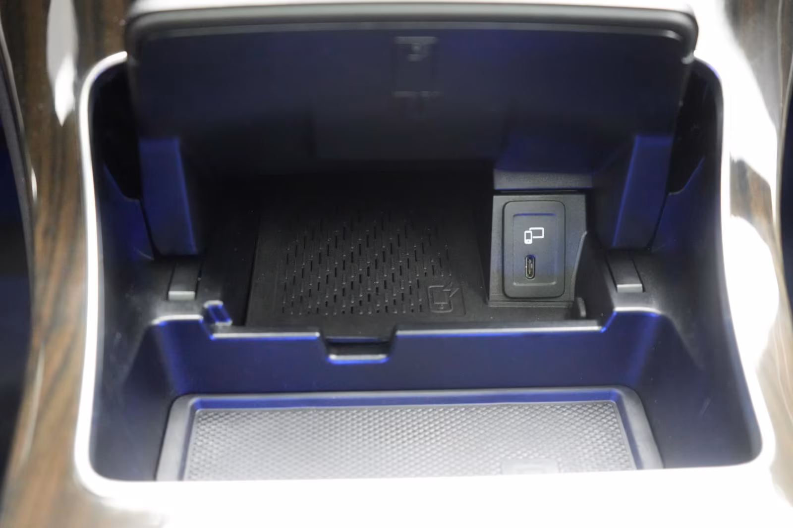 (B-396) Mercedes-Benz(Hybrid) GLC 300 e 4Matic 9G-Tronic Pano/Leder/360 Kamera - Image 23