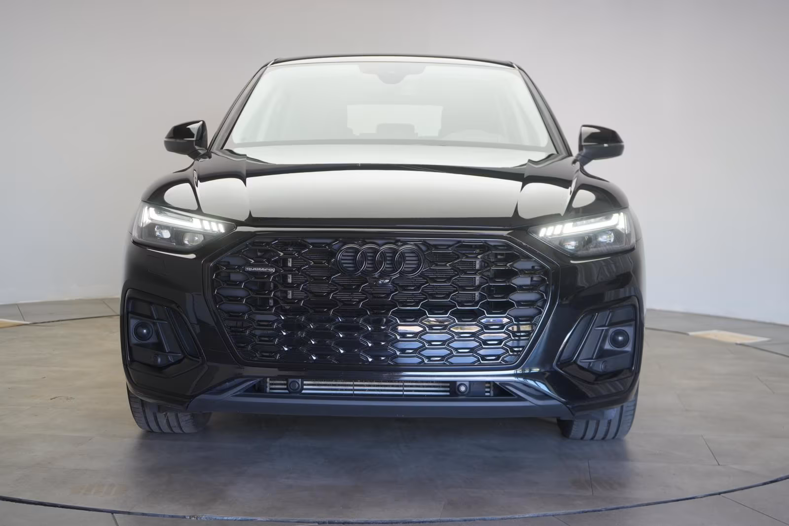 (B-733) Audi(Hybrid) Q5 50 TFSIe Sportback S Line S tronic Temp/Virtu - Image 2