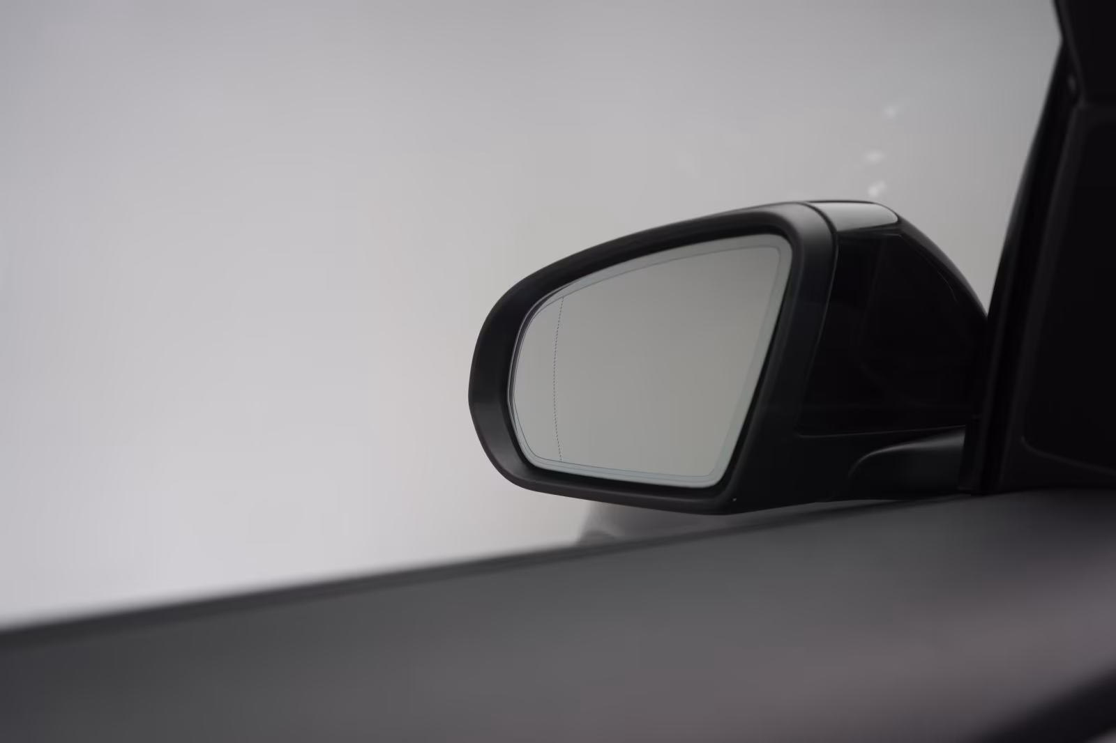 (B-304) Mercedes-Benz(Hybrid) GLC 300 de 4Matic 9G-Tronic AMG Temp/Kamer - Image 25