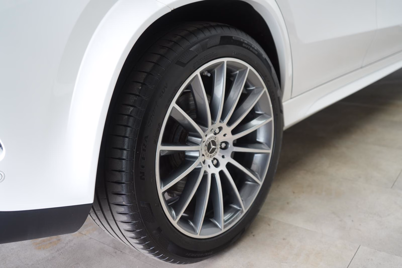 (B-587) Mercedes-Benz(Hybrid) GLE 350 e 4Matic AMG Leder/Distronic/HUD/Kam - Image 28