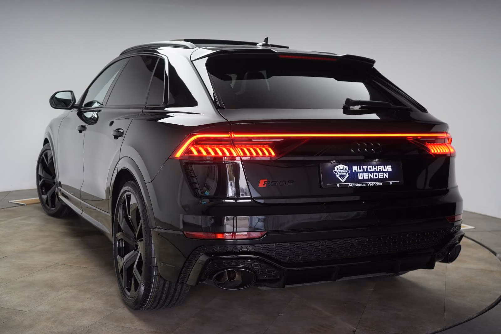 (B-608) Audi RSQ8 TFSI quattro tiptronic Leder/HUD/Pano/B&O/C - Image 4