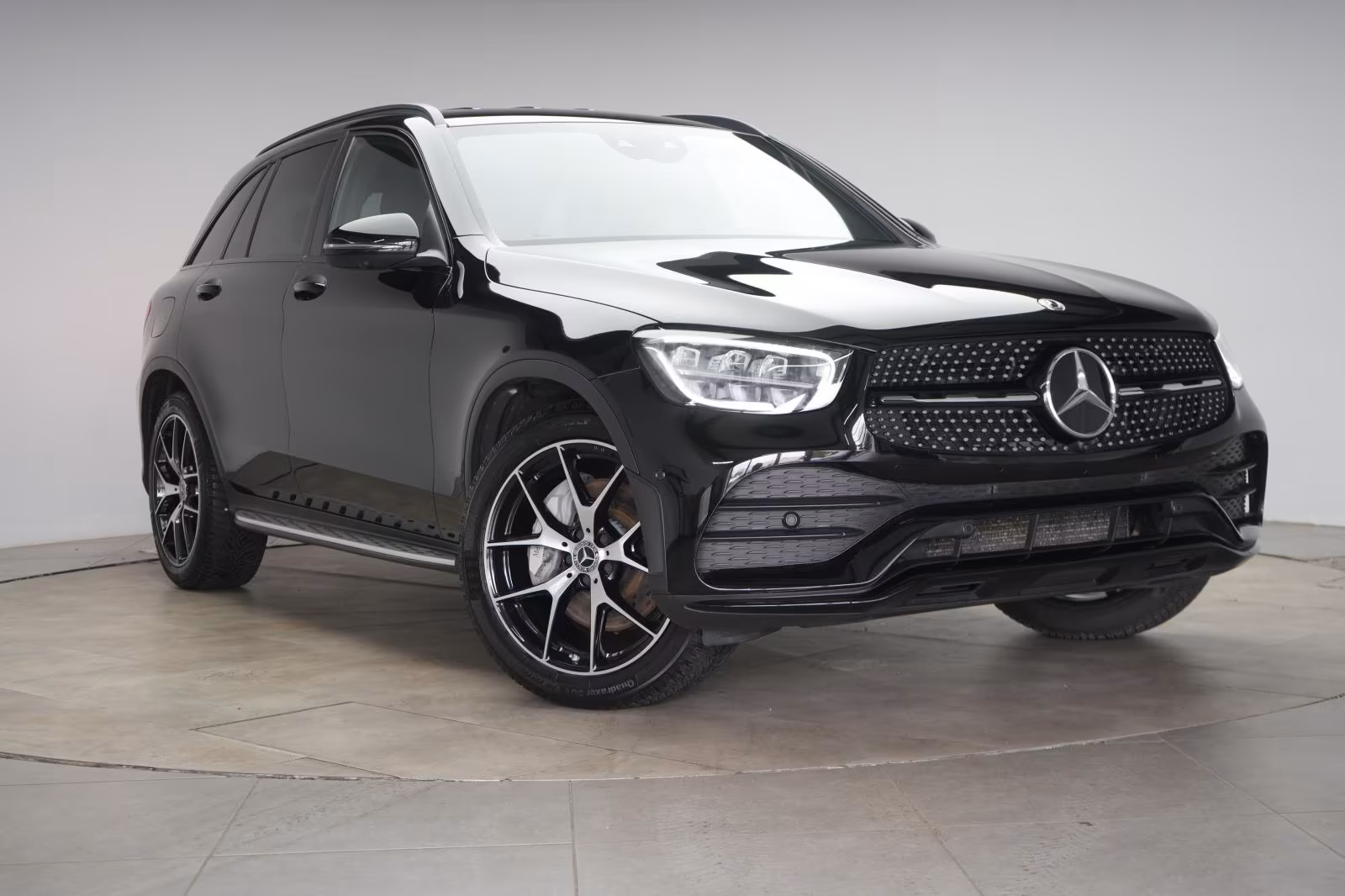 (B-232) Mercedes-Benz GLC 300 d 4Matic 9G-Tronic AMG Temp/Kamera/ - Image 1