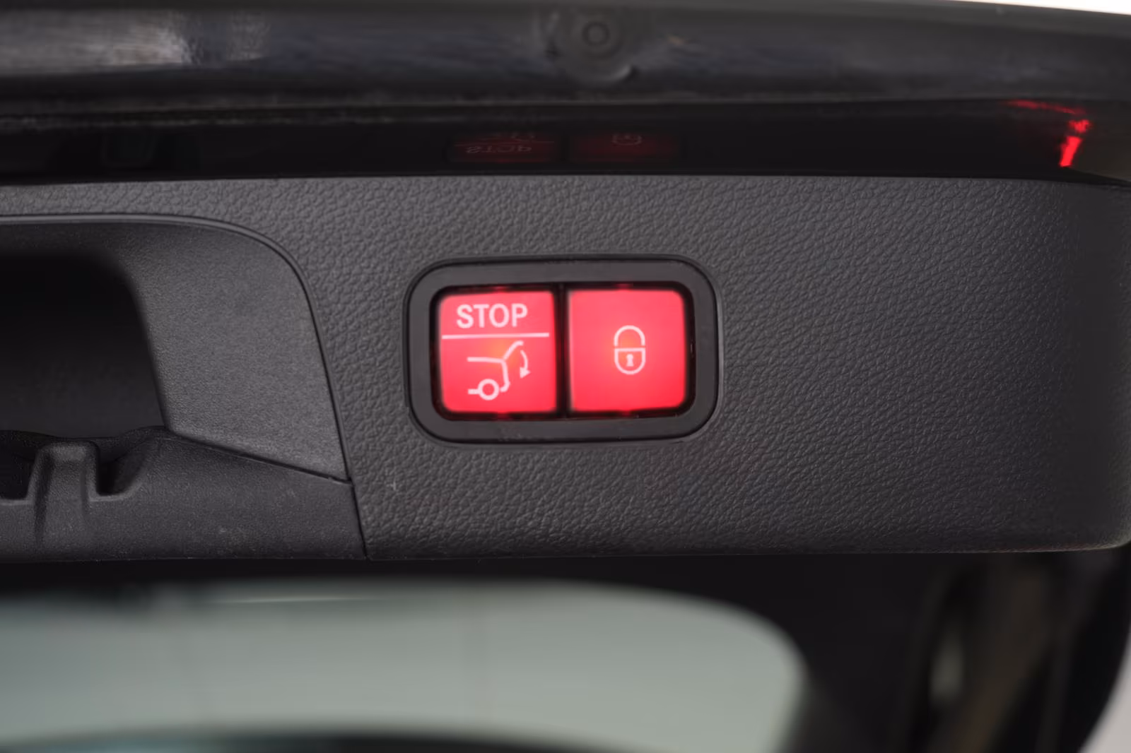 (B-717) Mercedes-Benz GLC 300 d 4Matic 9G-Tronic AMG Temp/Kamera - Image 21