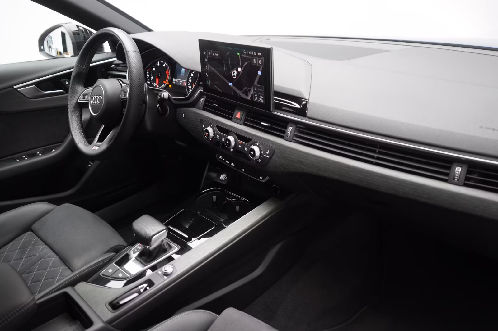 (B-081) Audi A4 40 TDI S tronic S line RS.Sitze/Navi/Temp/ - Image 10