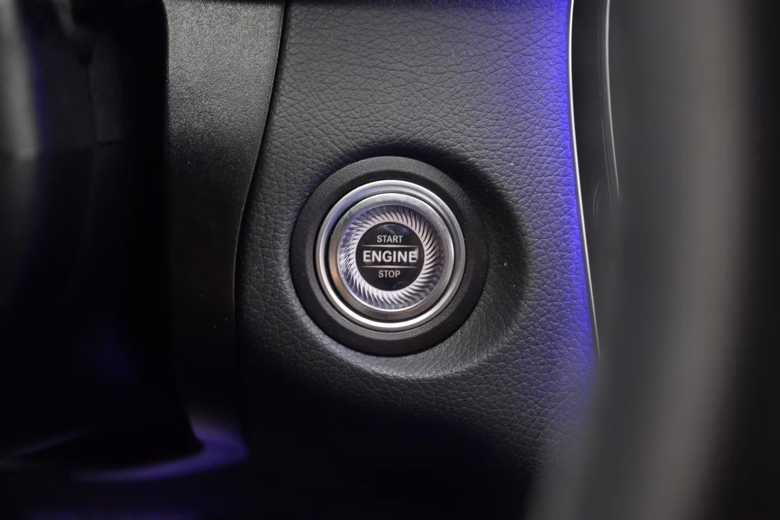 (B-487) Mercedes-Benz GLC 300 e 4Matic 9G-Tronic AMG Kamera/AHK/Virtua - Image 15
