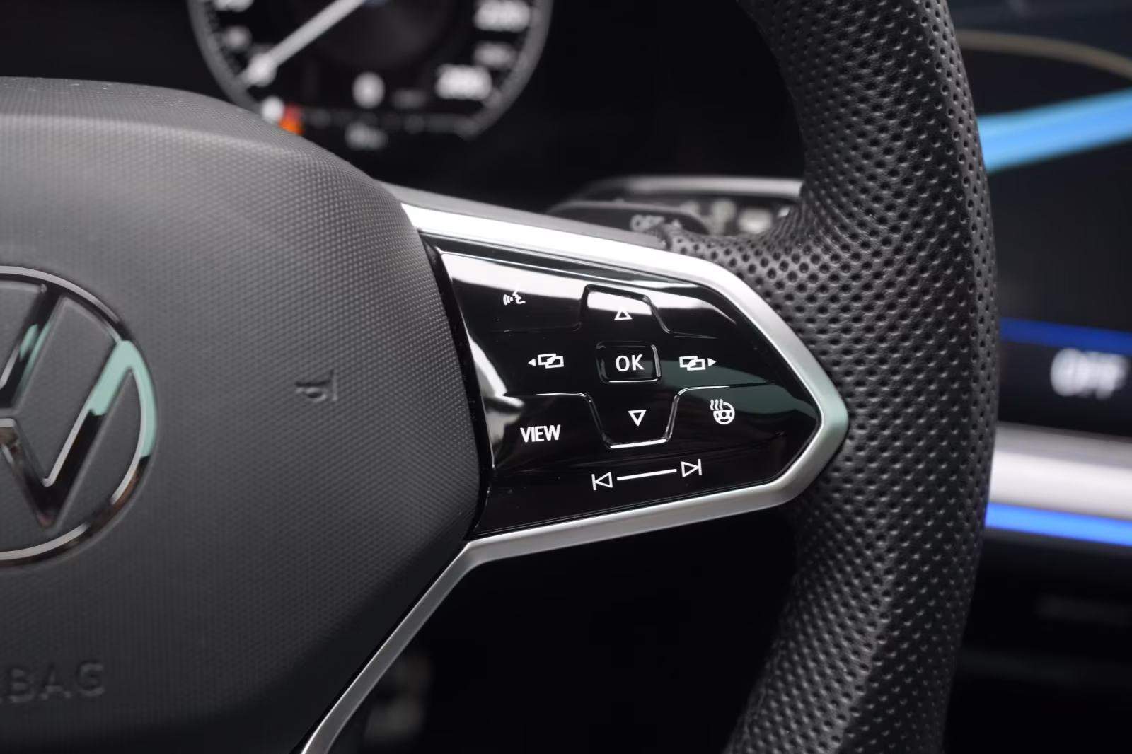 (B-614) Volkswagen Touareg 3.0 V6 TDI 4Motion R-Line Leder/ACC/HUD/ - Image 25