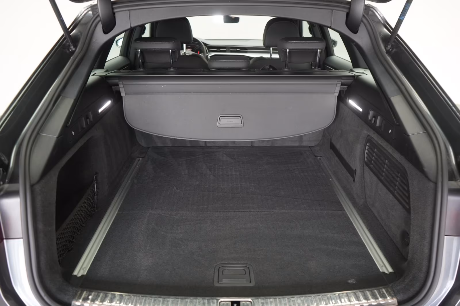 (B-492) Audi A6 Avant 40 TDI S tronic S line Temp/Kame - Image 23