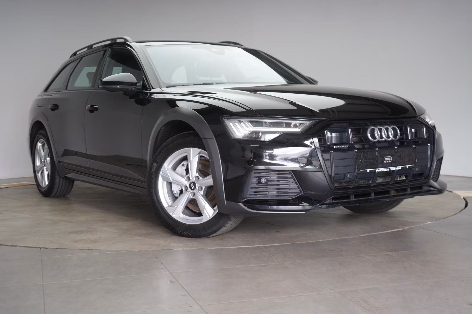 (B-107) Audi A6 Allroad 45 TDI Quattro Carplay/ACC/Lift/Kamer - Image 1