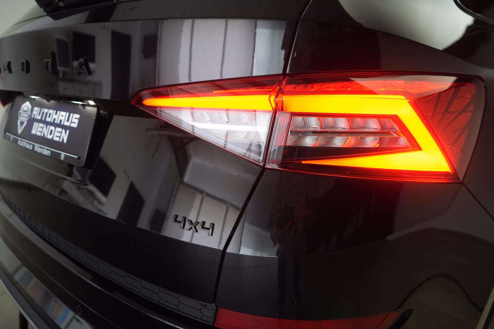 (B-634) Skoda Kodiaq 2.0 TDI 4x4 DSG Sportline Temp/Kamera/AHK - Image 26