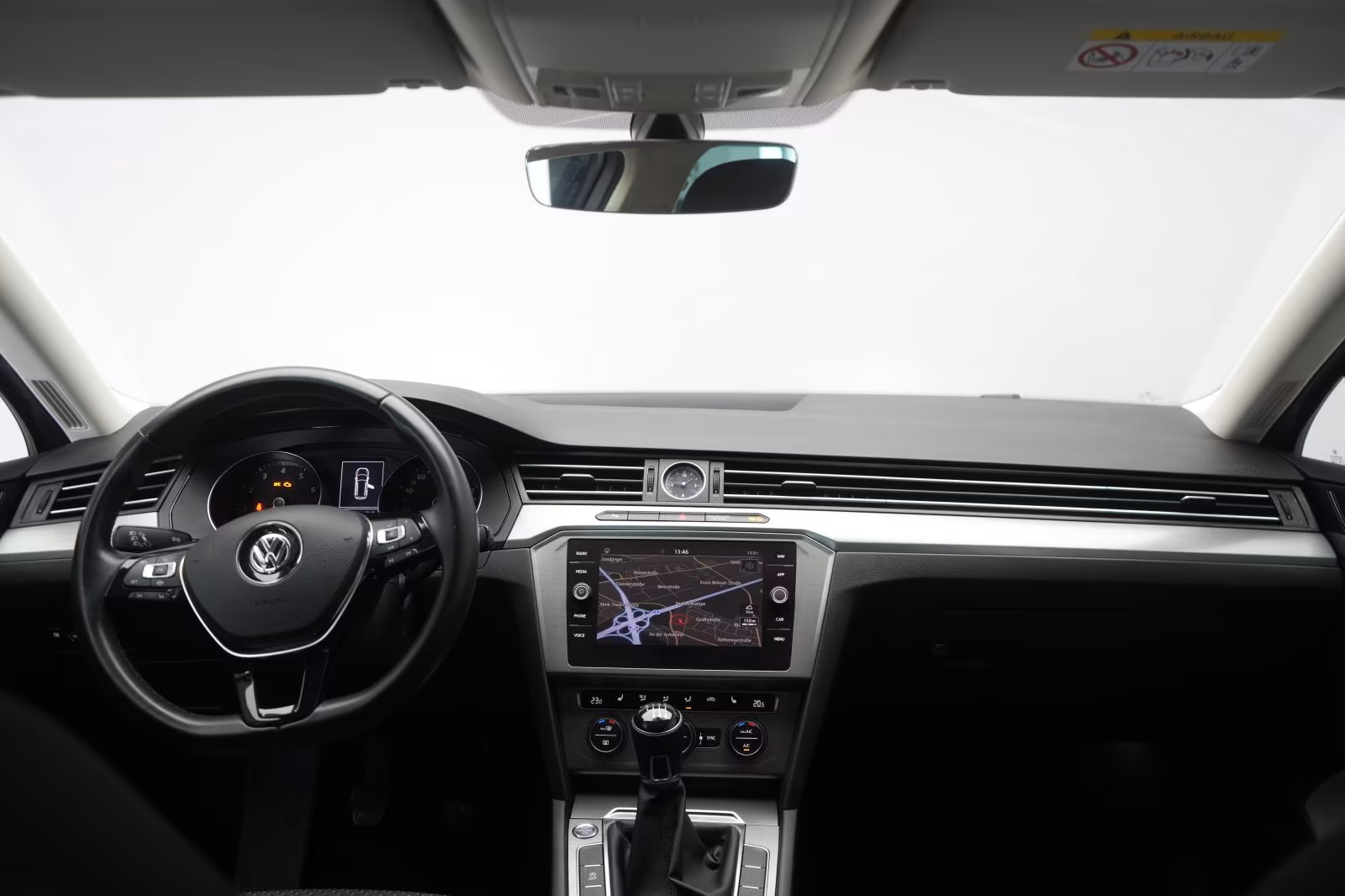 (B-036) Volkswagen Passat Variant 1.5 TSI Comfortline Navi/Temp/Shz - Image 15