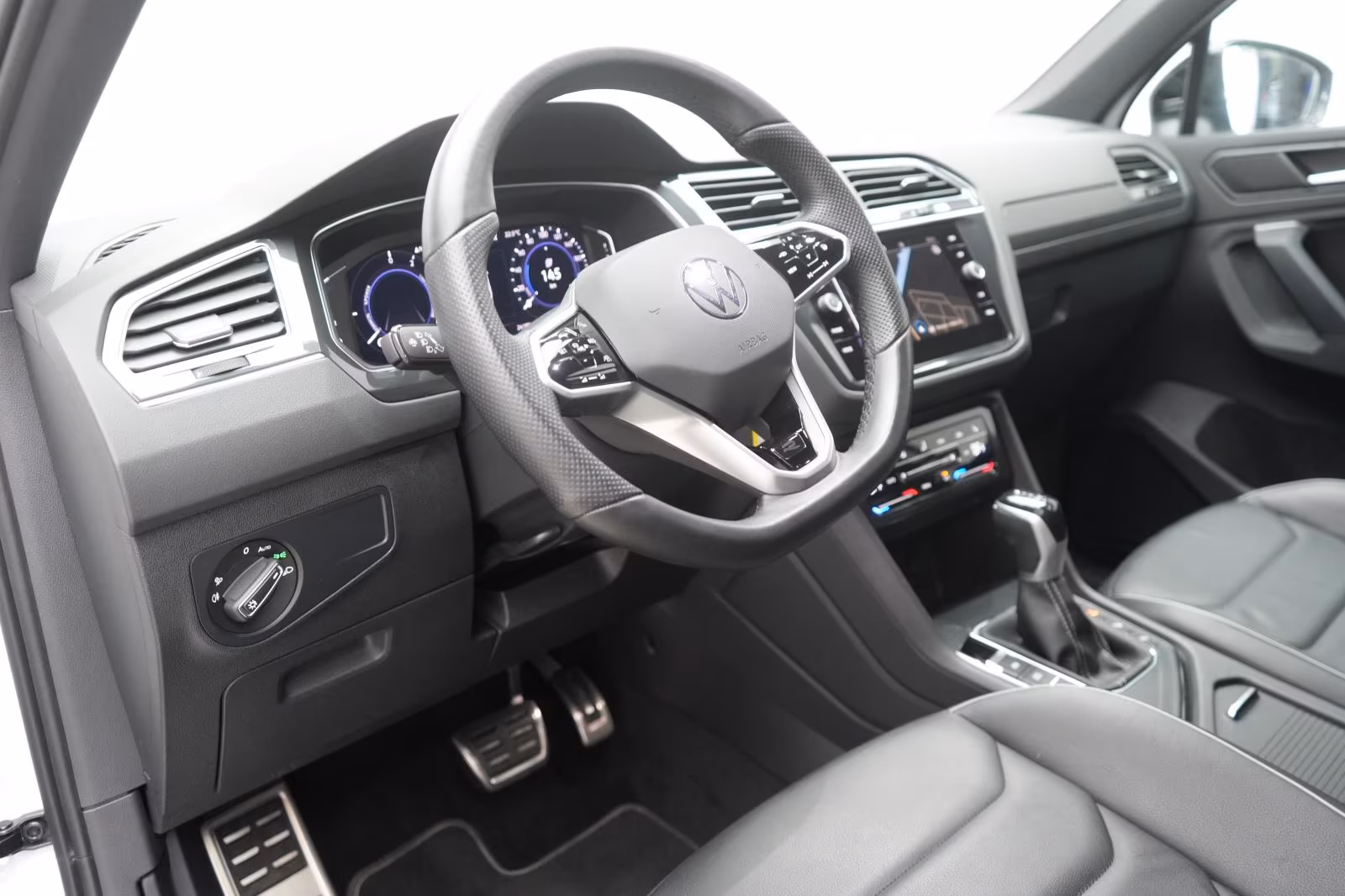 (B-037) Volkswagen(Hybrid) Tiguan 1.4 eHybrid DSG R-Line Leder/ACC/Kamera/V - Image 8