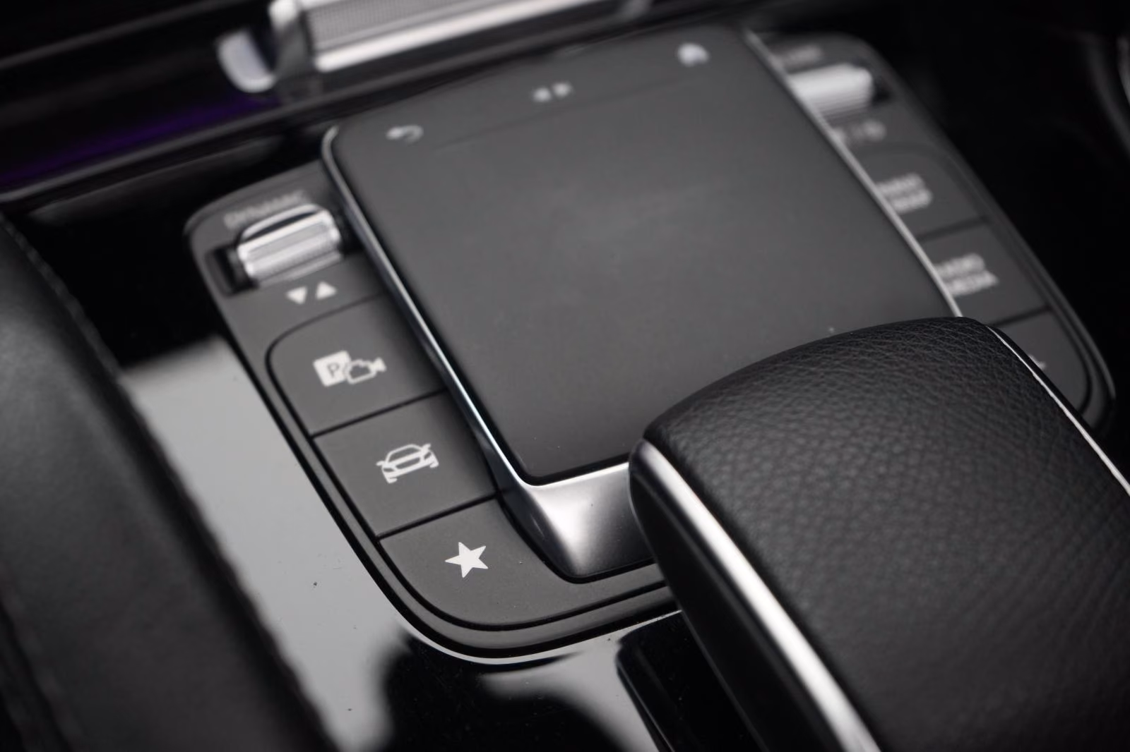 (B-151) Mercedes-Benz(Hybrid) GLE 350 e 4Matic 9G-T AMG Leder/Distronic/HUD/ - Image 22