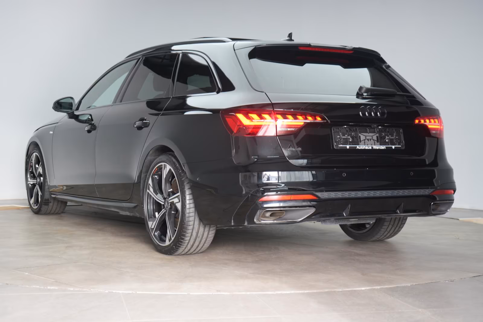 (B-606) Audi A4 40 TFSI S tronic S line ACC/Kamera/Virtual/B& - Image 4