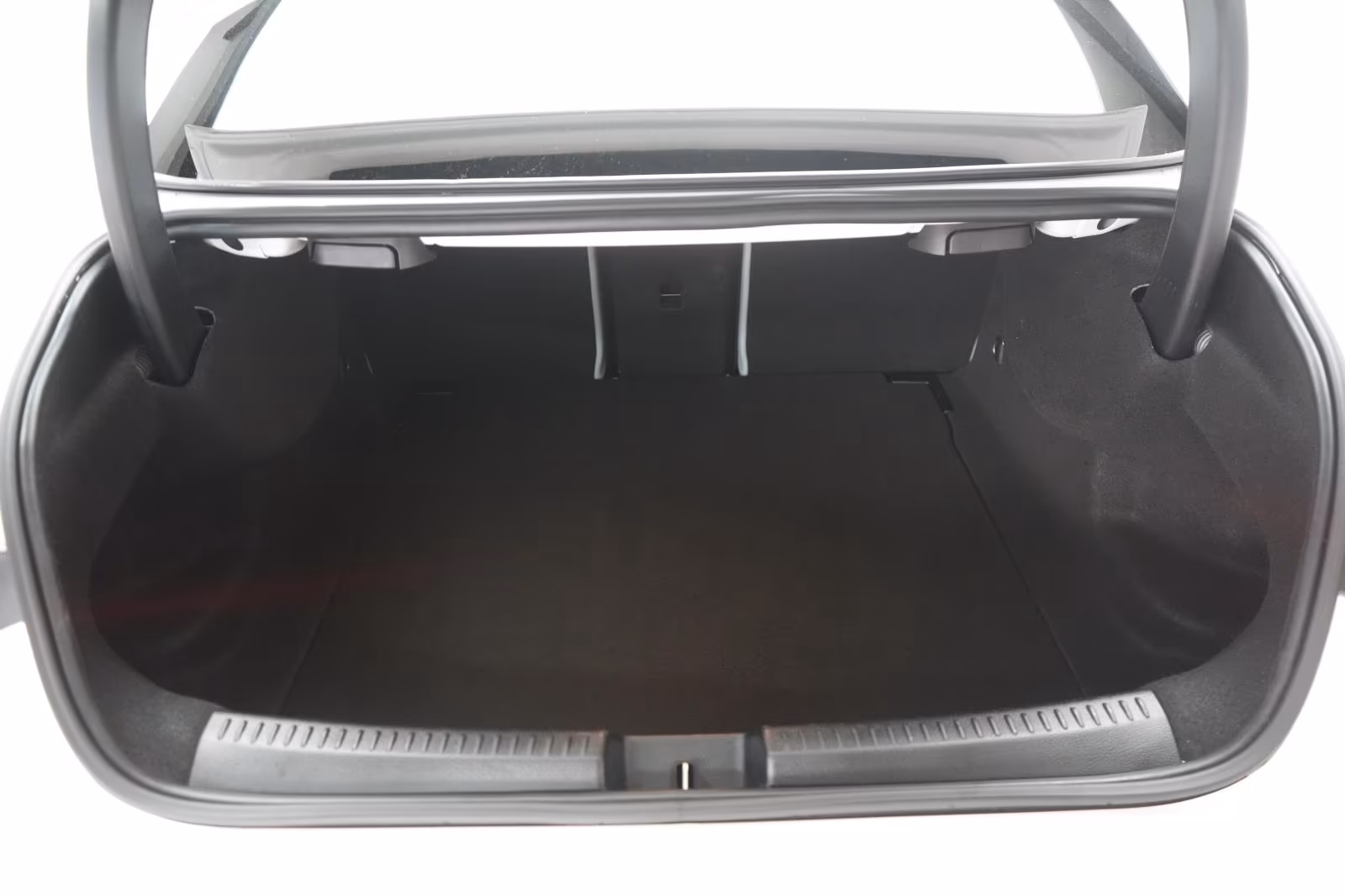 (B-665) Mercedes-Benz CLA 200 7G-DCT Progressive Line Advanced Distr - Image 21