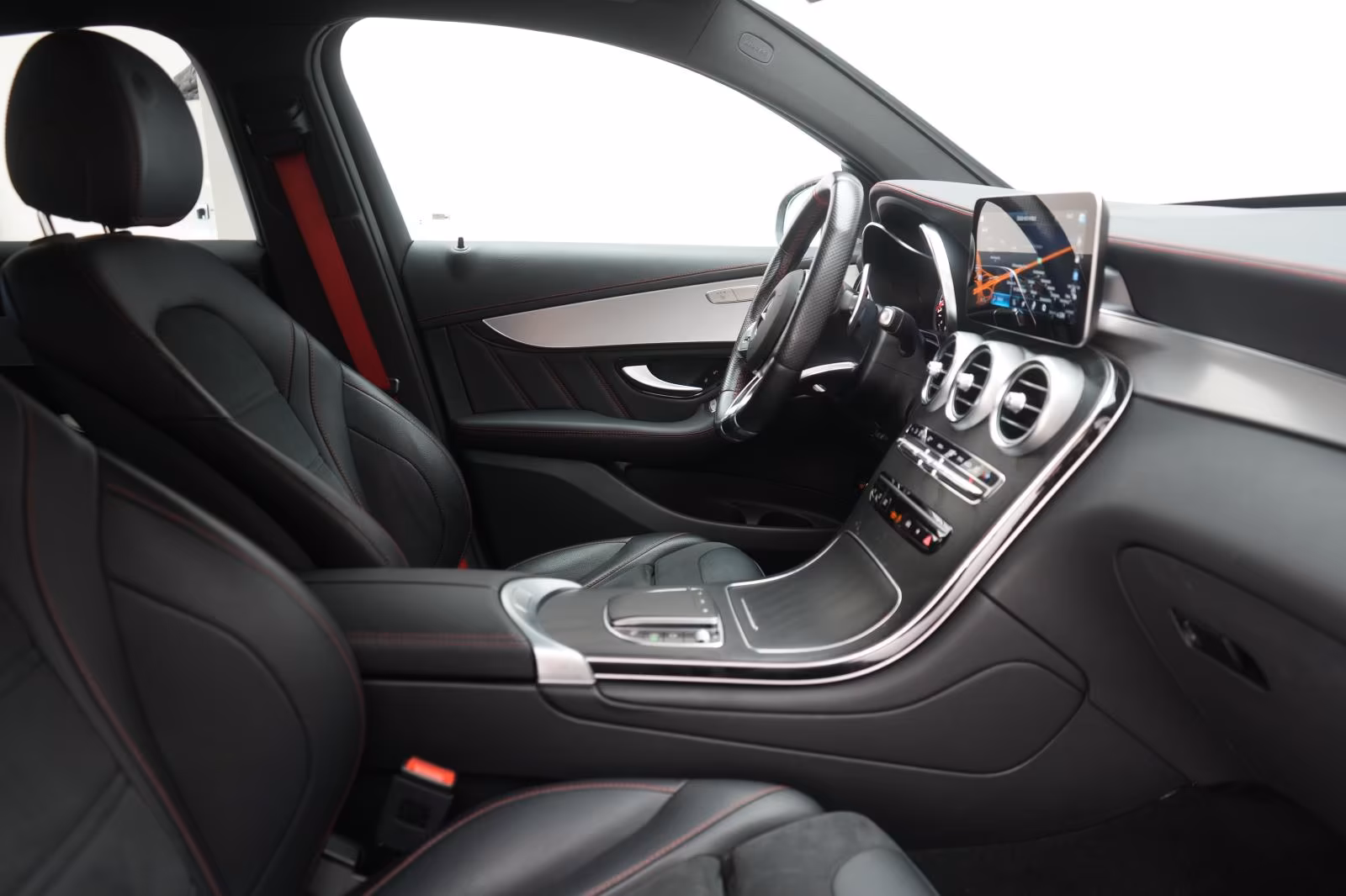 (B-173) Mercedes-Benz GLC 43 AMG 4Matic Speedshift TCT 9G Navi/Distr - Image 9